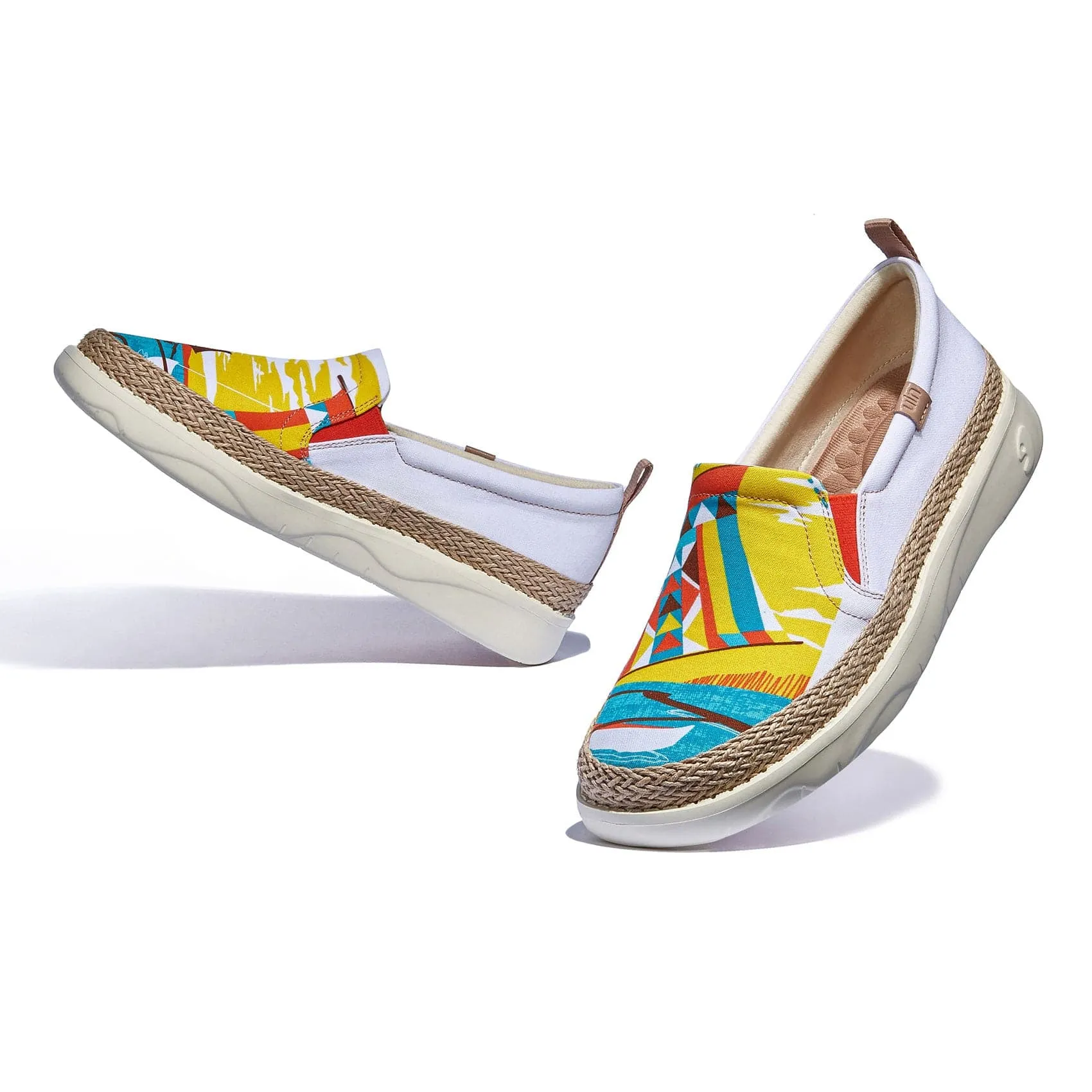 Surfing by Sea Tarragona I Women Comfort Technology Comfort Feel