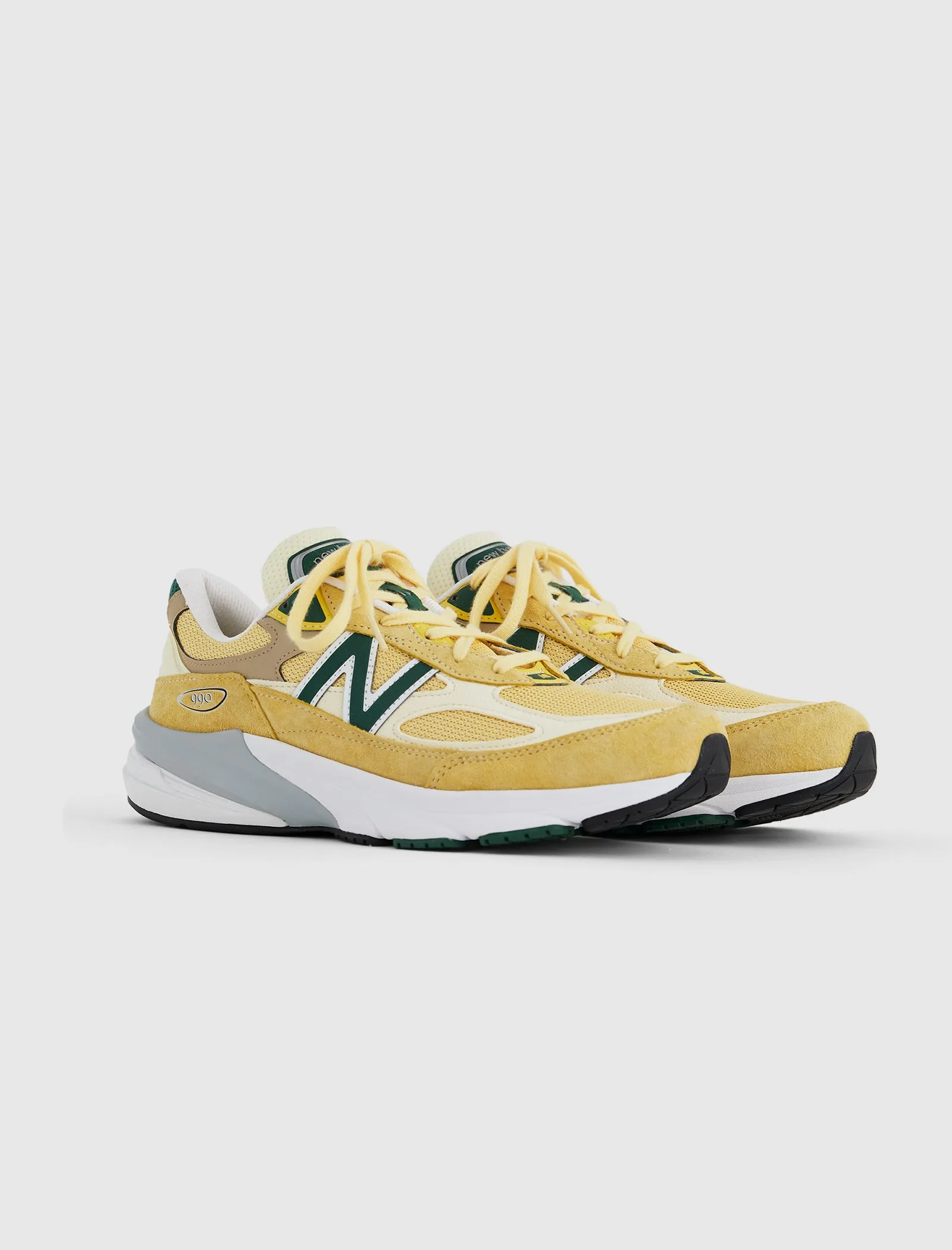 Smooth ride Stable construction 990V6 "PALE YELLOW"