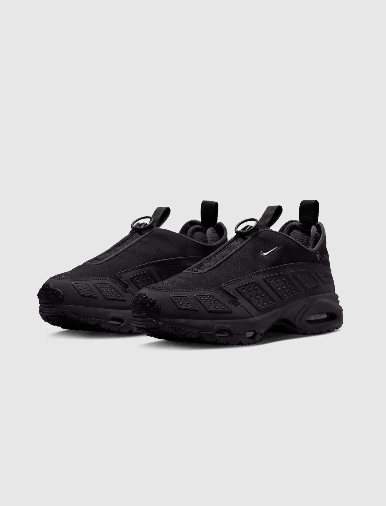 WOMENS AIR MAX SUNDER GORE-TEX "BLACK/DARK SMOKE GREY" Slip Safe Play Hard