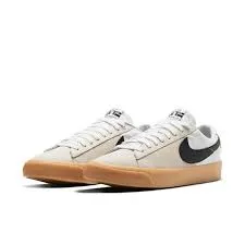Hard Grip Nike SB Zoom Blazer Low Pro GT Shoes -White/Black-White