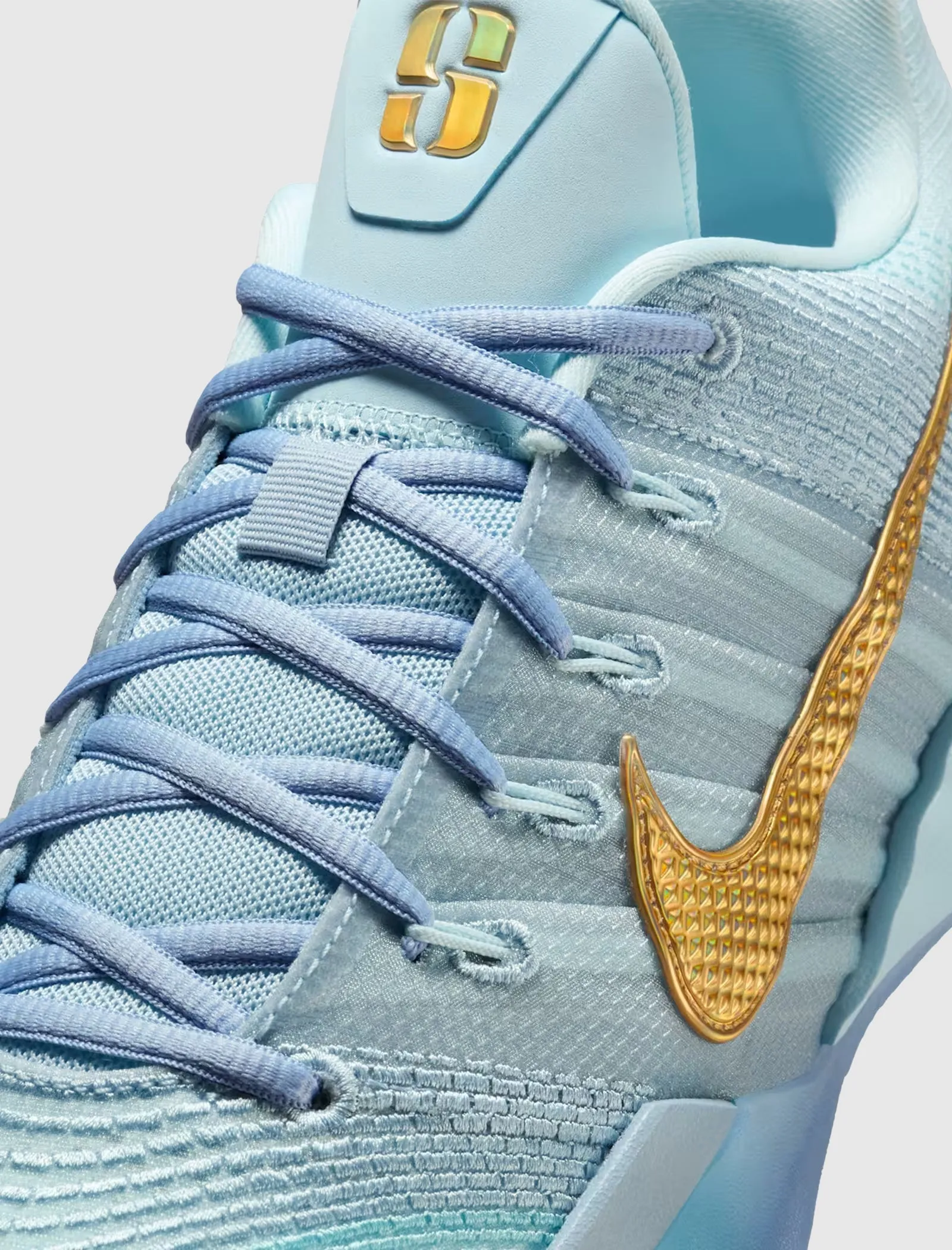 WOMEN'S SABRINA 3 "GLACIER BLUE/METALLIC GOLD" Fast pace