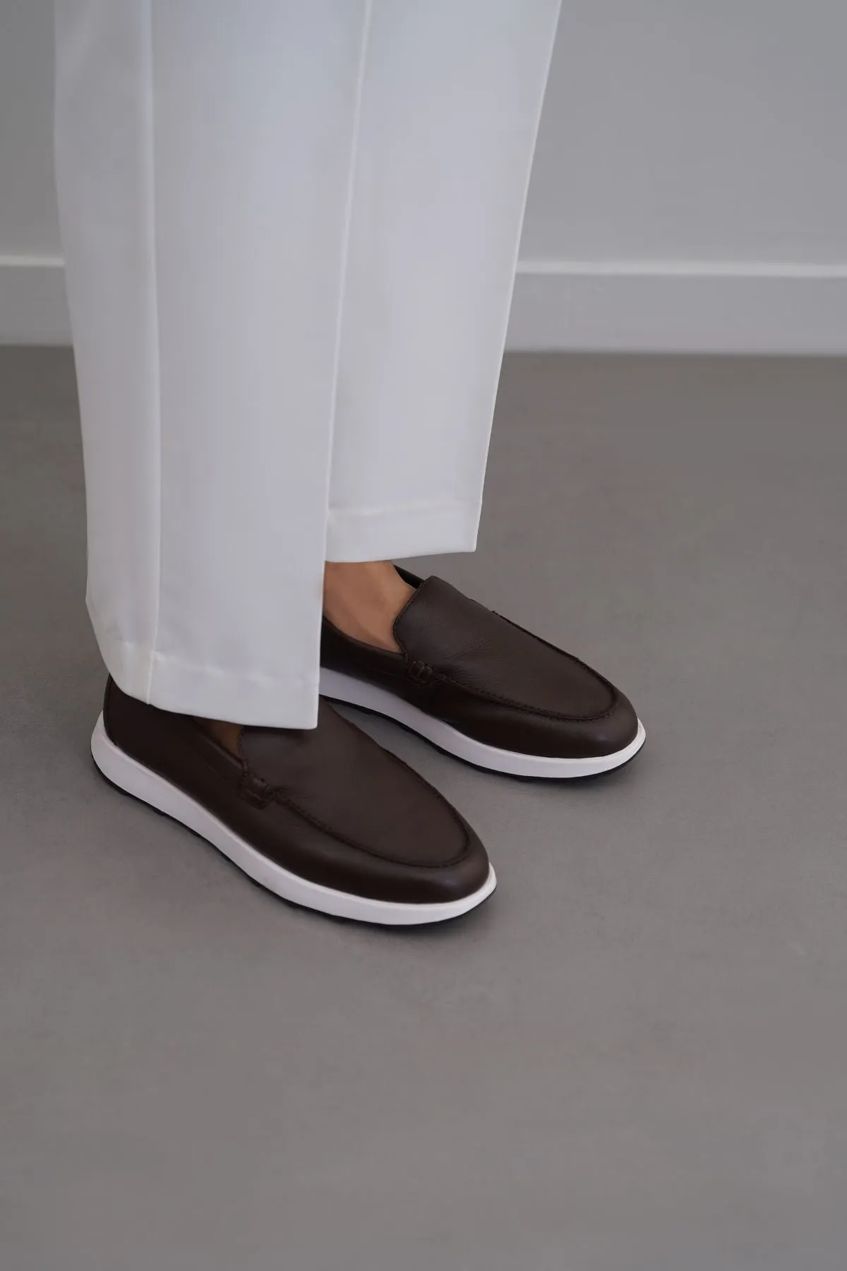 Durable Slip-ons AIR LEATHER LOAFERS