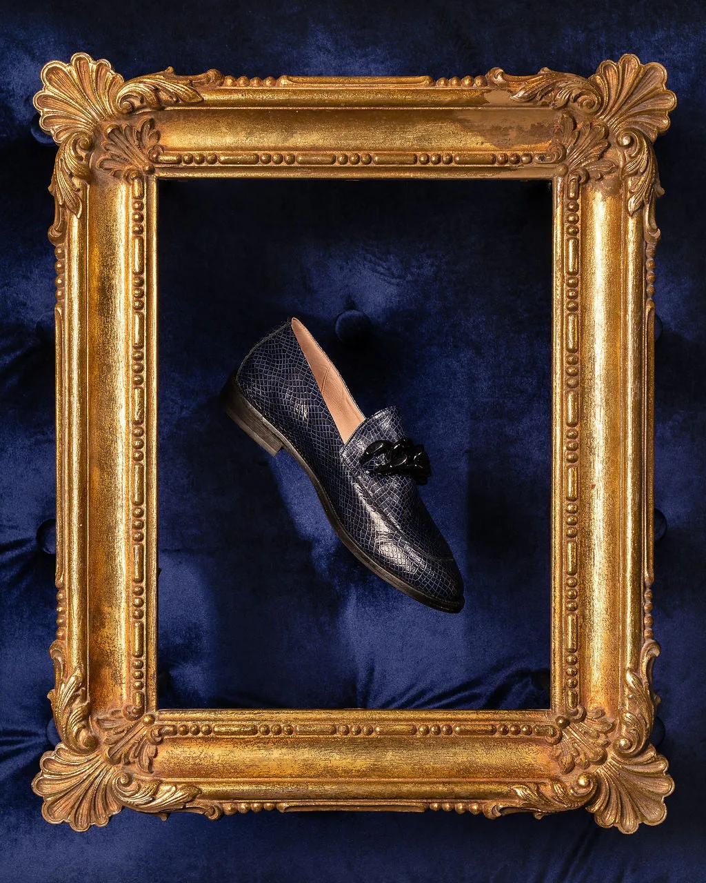 ergonomic Gunnar Chain Link Loafer