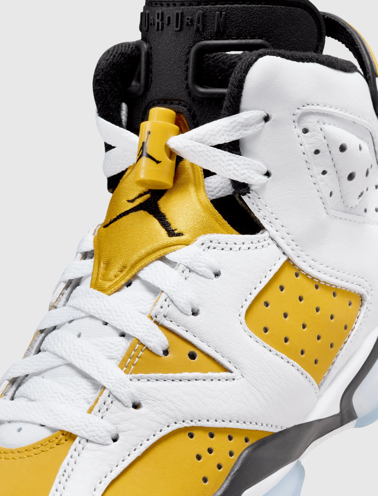 AIR JORDAN 6 RETRO "YELLOW OCHRE" GS Star Mood