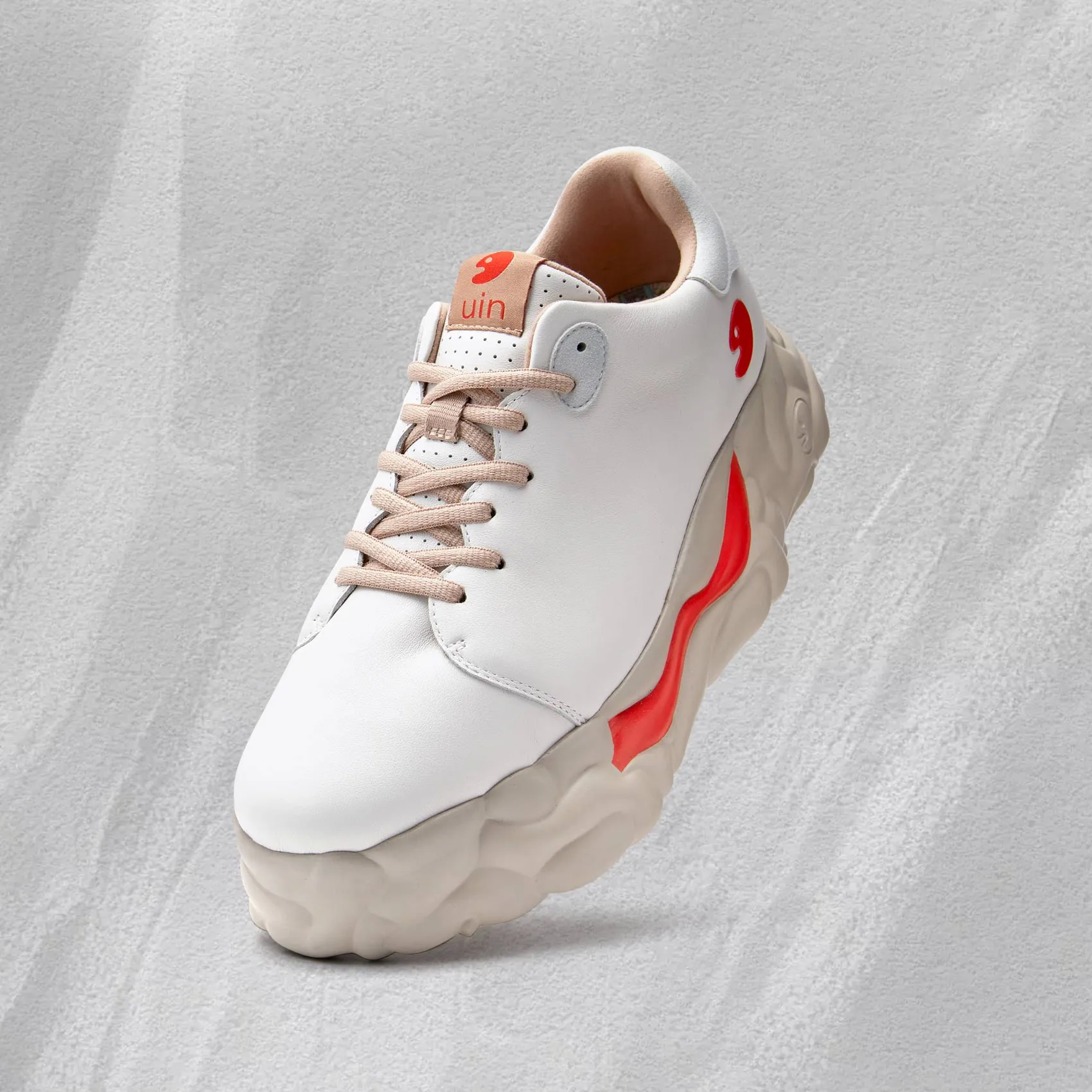 Dynamic Action Beige Sanamolls II Women