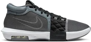 LeBron Witness 8 Men's Basketball Shoes Jump Control