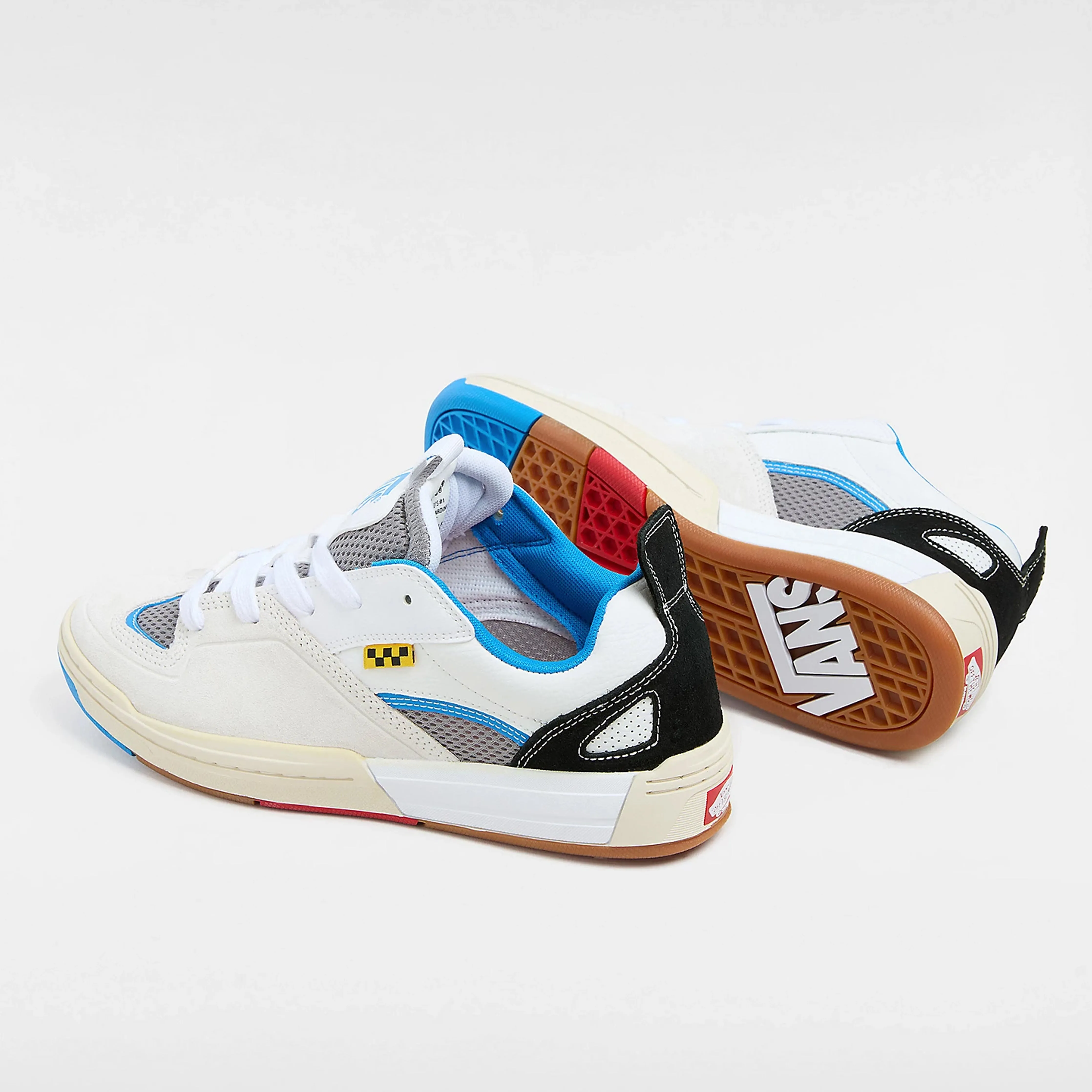Board Movement Freestyle Ride Fit Vans Skate Mixxa Athletic Skate Shoes - White
