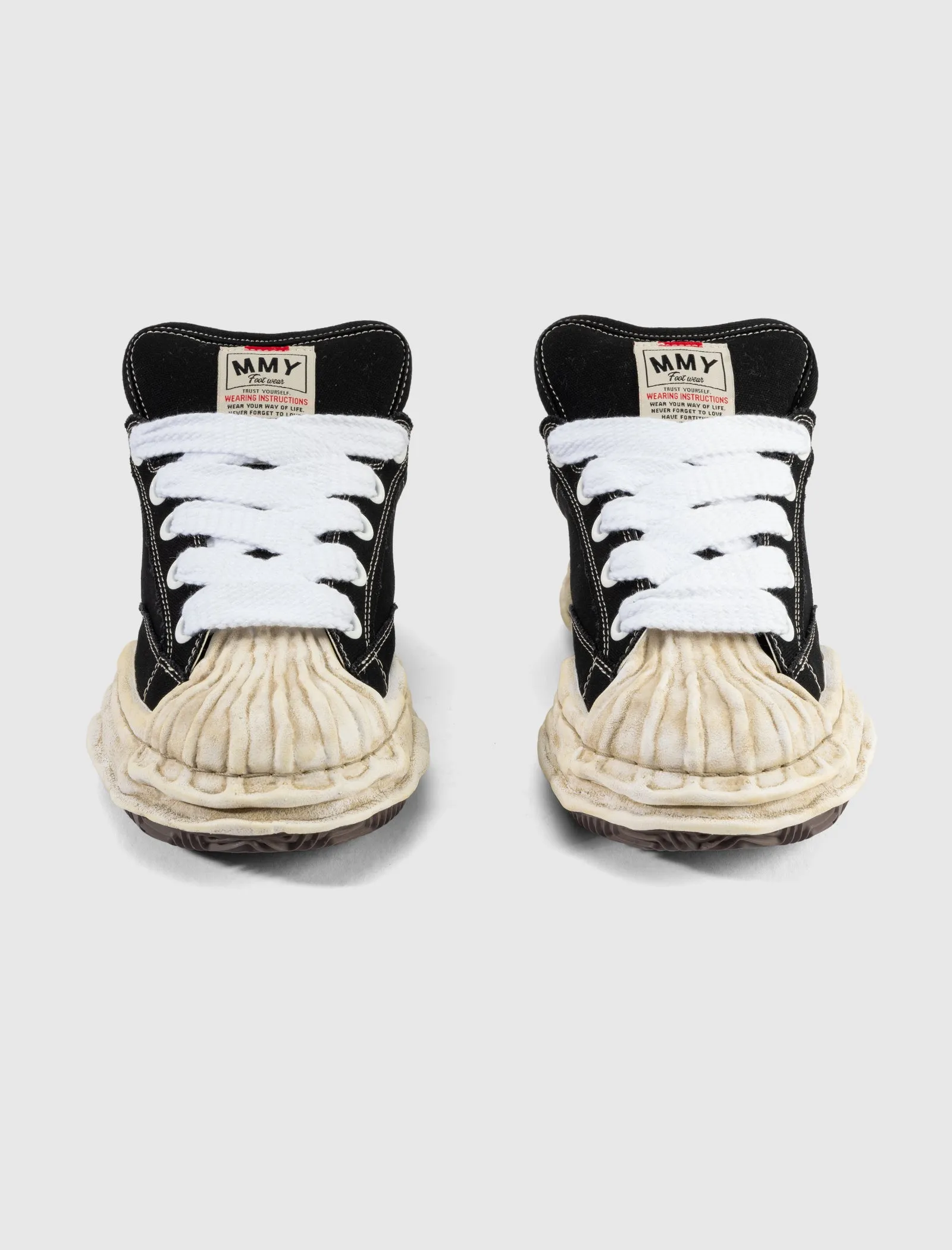 Every Step Couple Pair BLAKEY LOW SNEAKERS