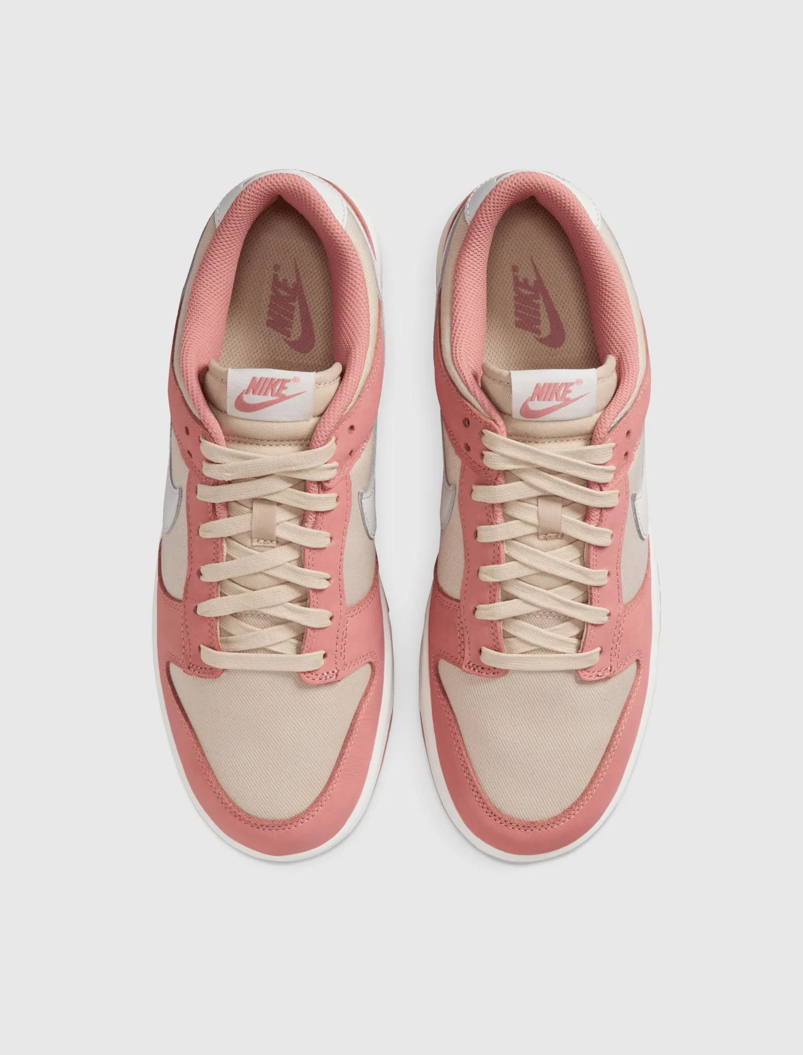 DUNK LOW "RED STARDUST" Urban Walk