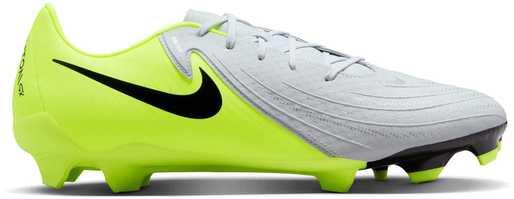 Shooting Accuracy Pro Flex Nike Phantom GX 2 Academy MG Low Top Soccer Cleats