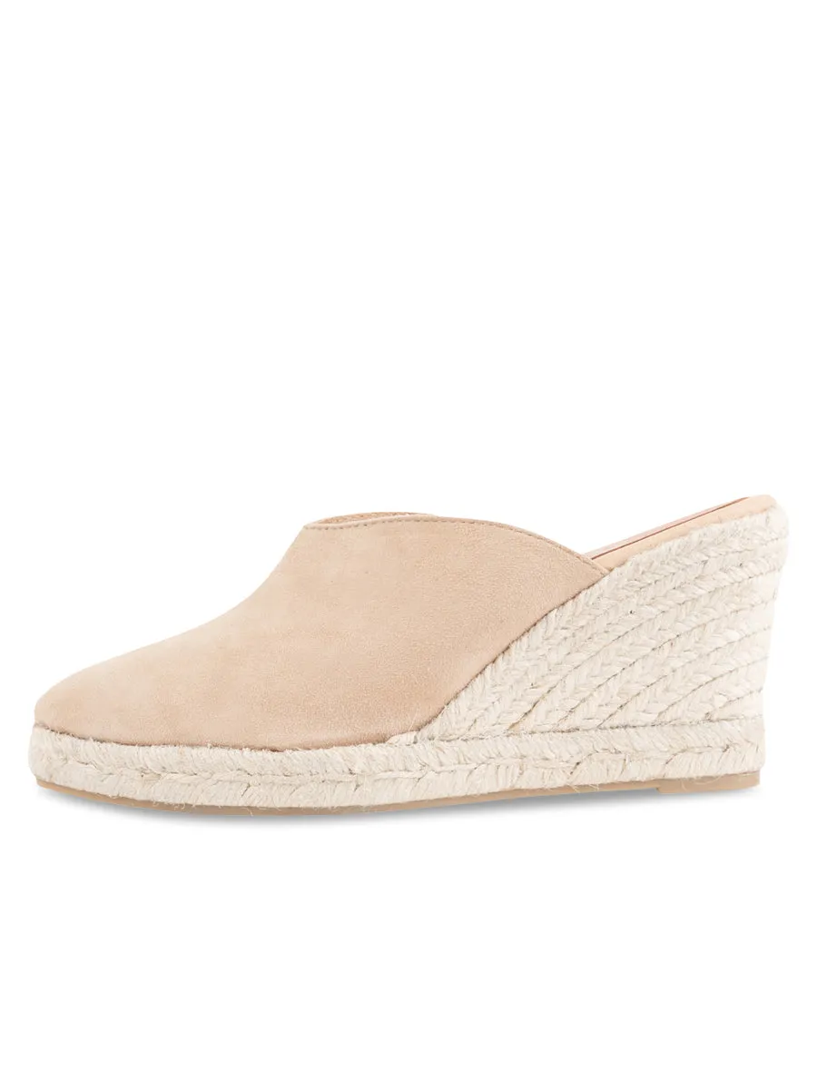 Trail Trek Levi Slip-On Mule Espadrille