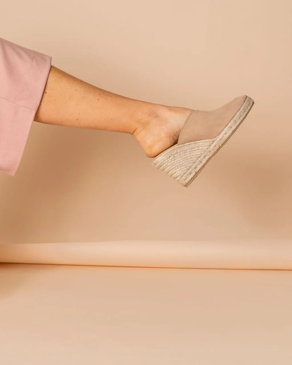 Non Marking Clean Wear Levi Slip-On Mule Espadrille