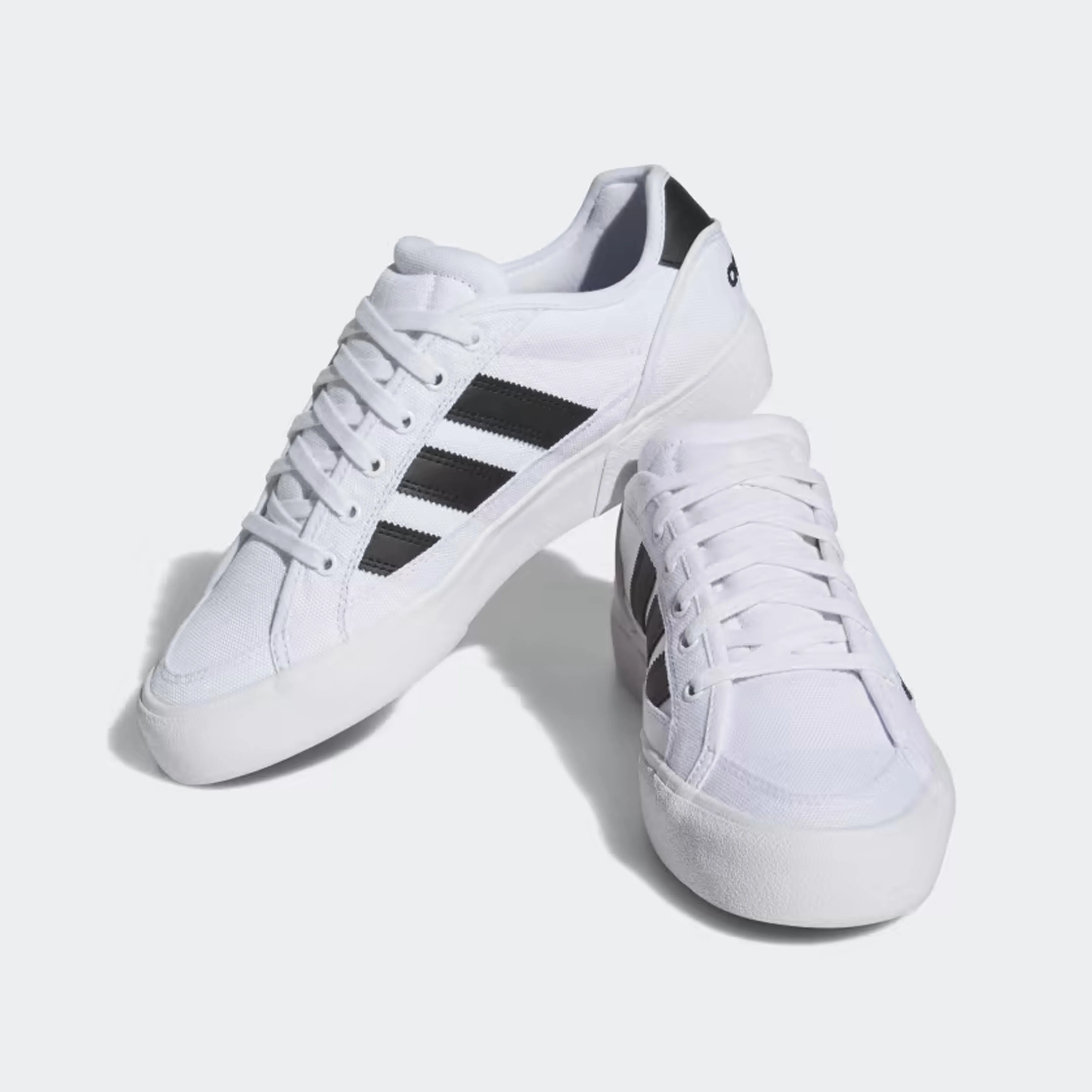 Skateboard Motion adidas Skateboarding Court TNS Premiere Skate Shoes - Cloud White / Core Black / Gold Metallic