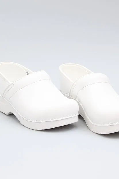 Professional - White Firm Step