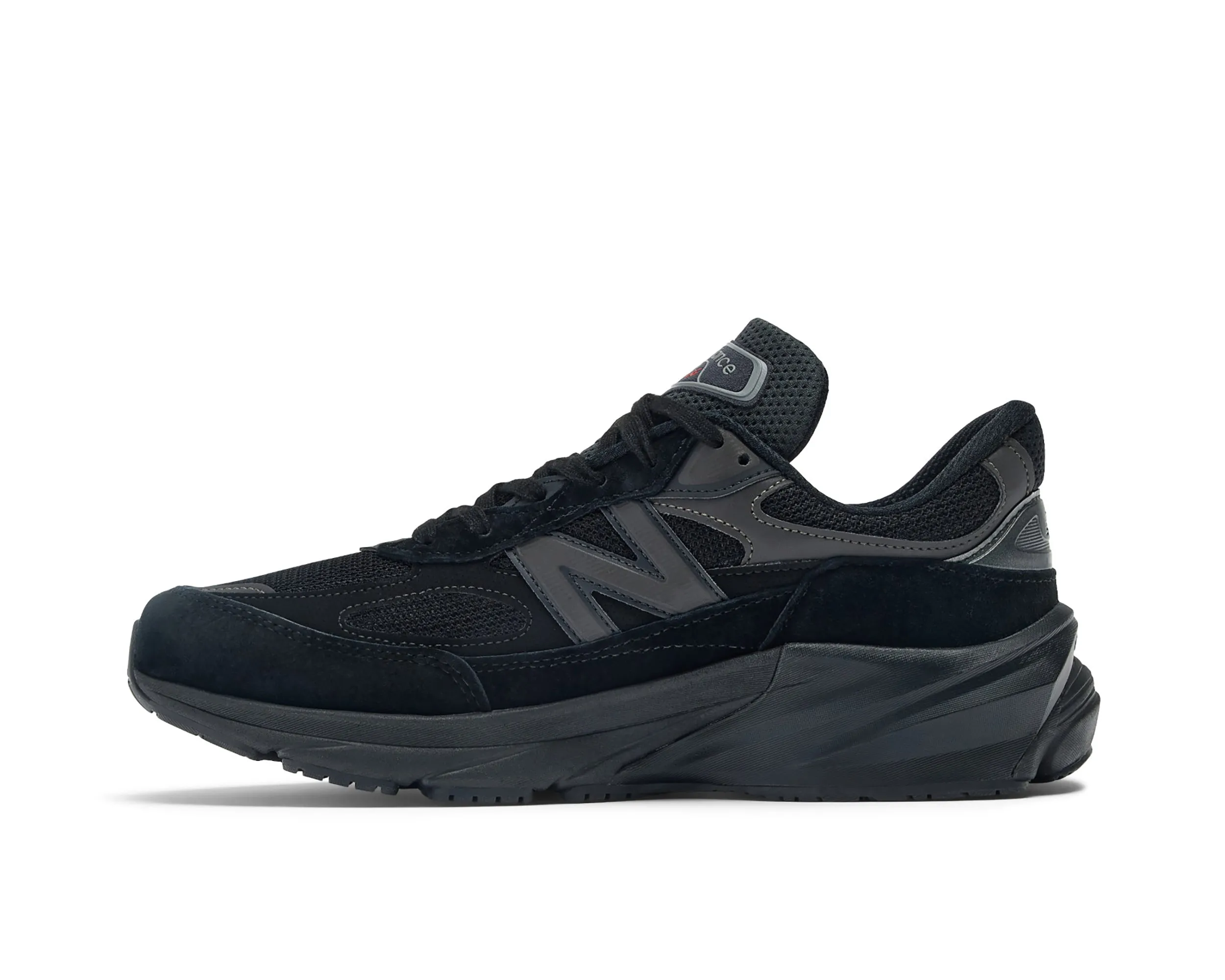 Track - meet running during a windy day Mens New Balance 990v6 Made In USA