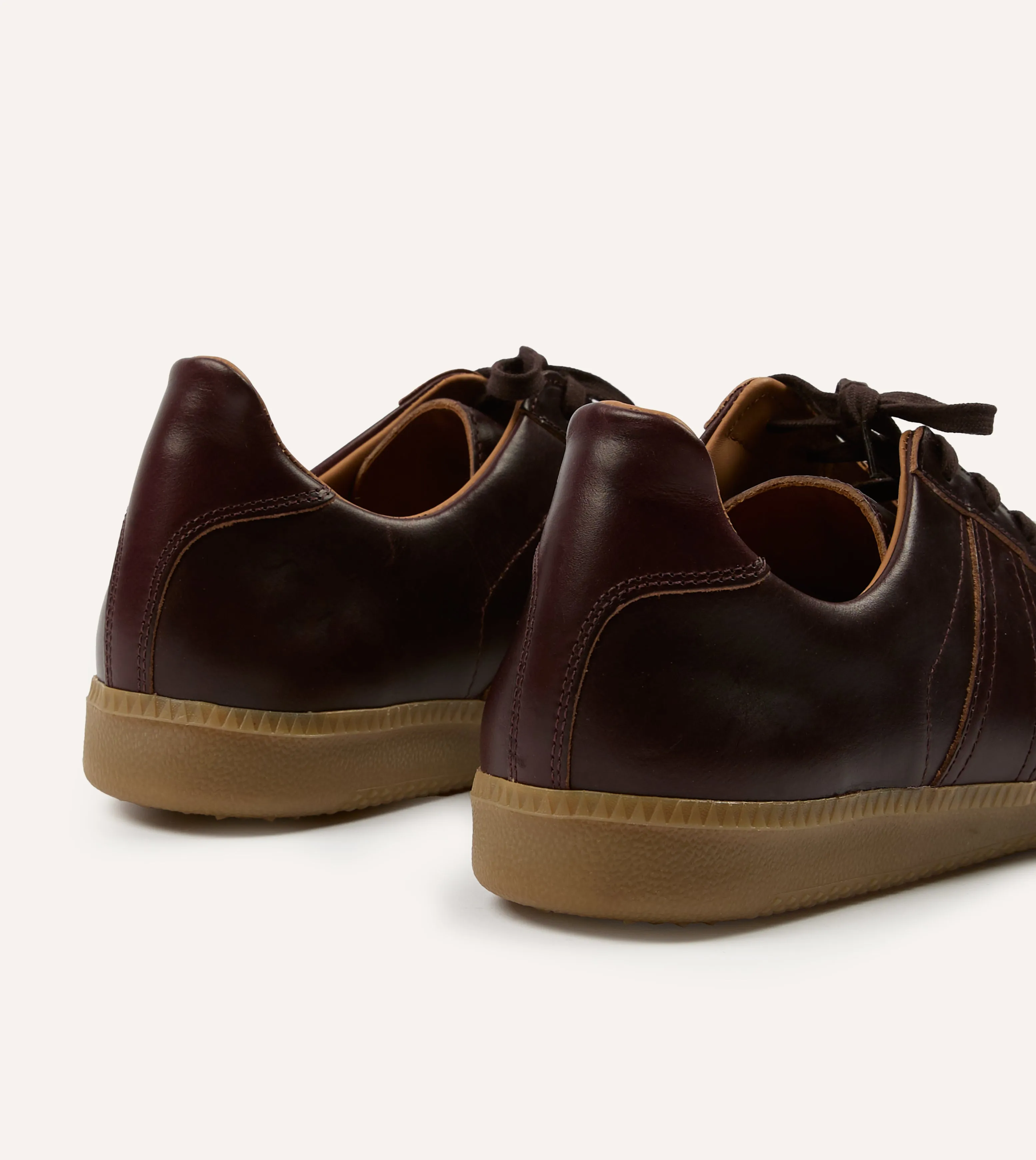 Reproduction of Found Brown Germany Military Trainer Retro Mood Fight Mode