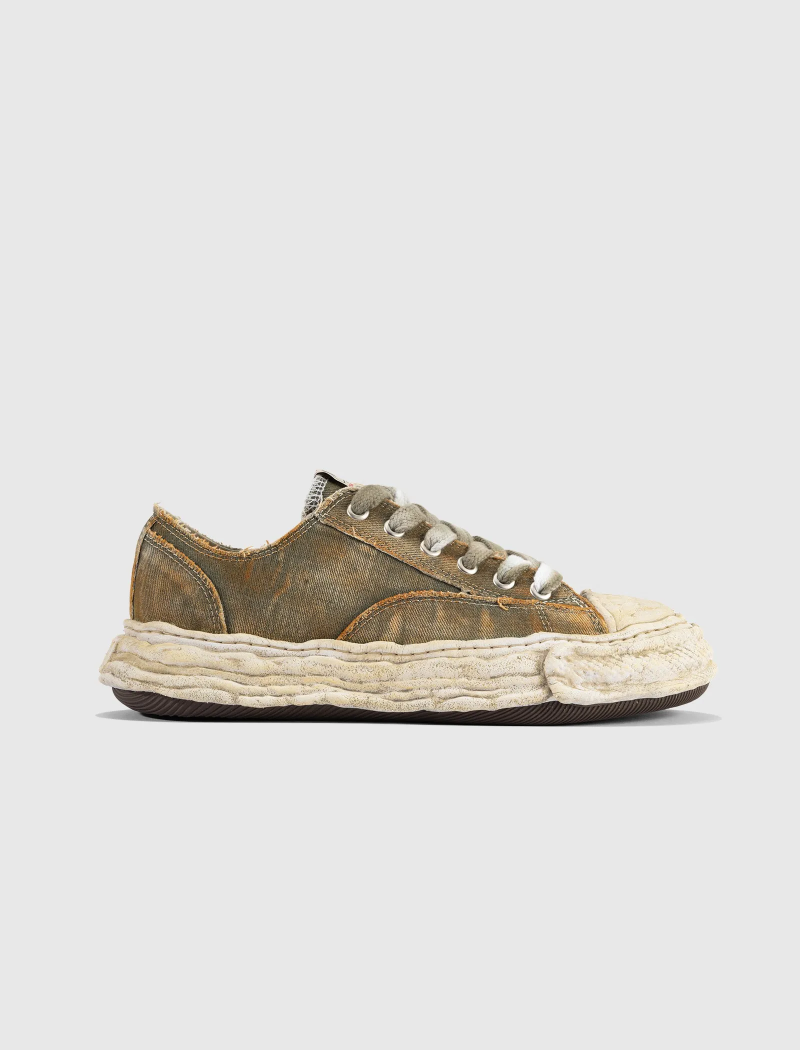 Heritage Line Slip Resistant All Weather PETERSON 23 LOW SNEAKERS