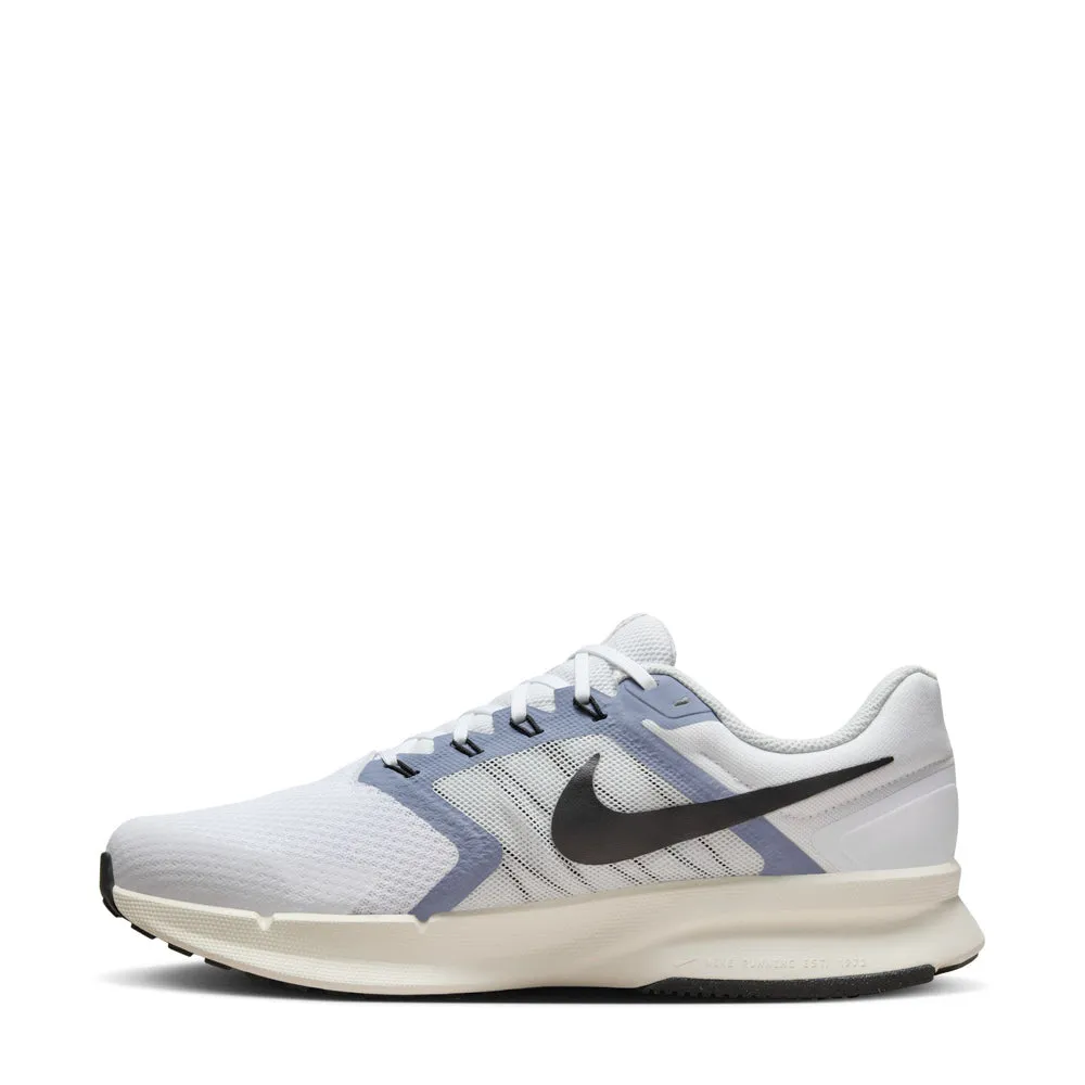 Run Swift 3 Wide - Mens running in cold weather shoes custom - fit running option