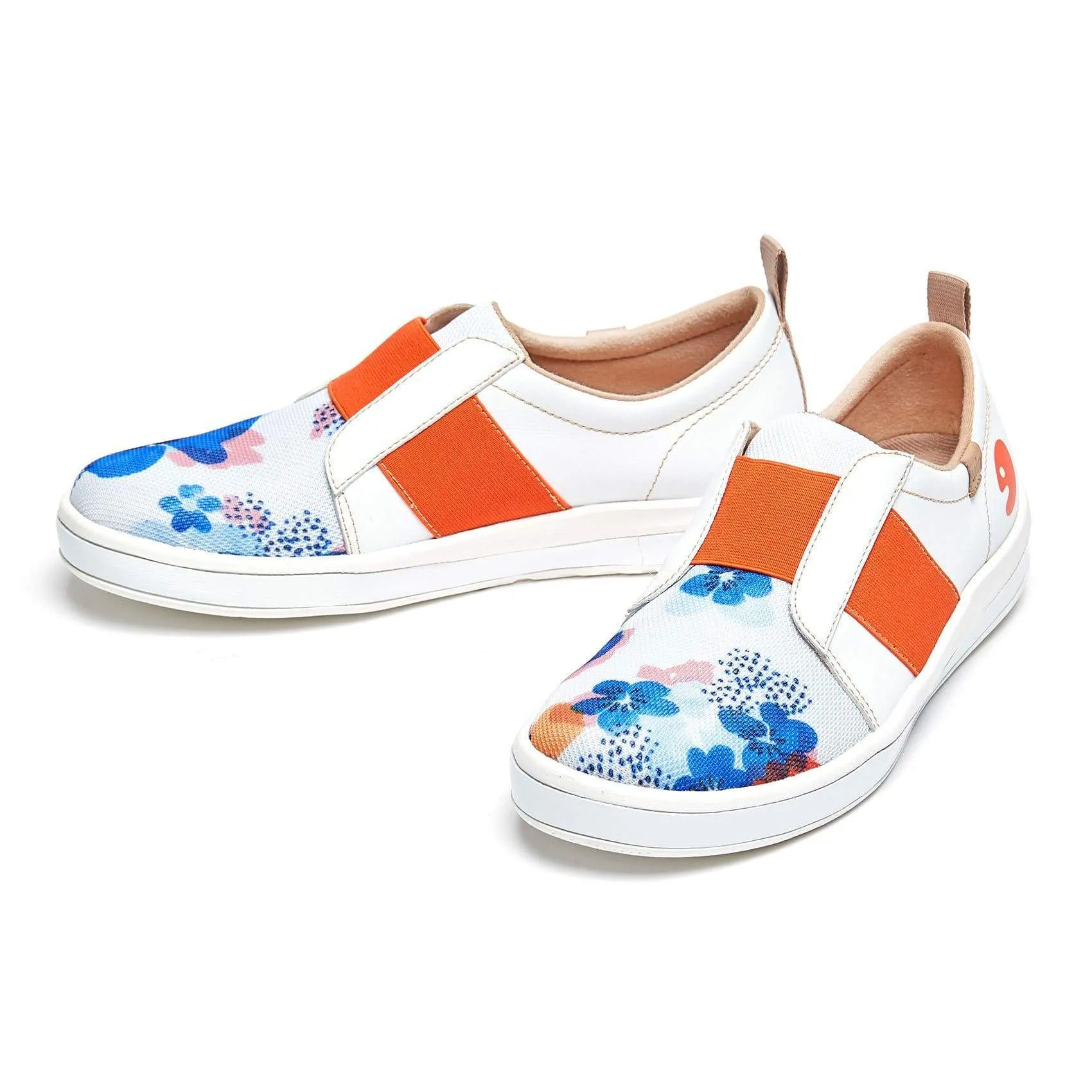 Forget Me Nots Cordoba Foot Flow Contemporary Style