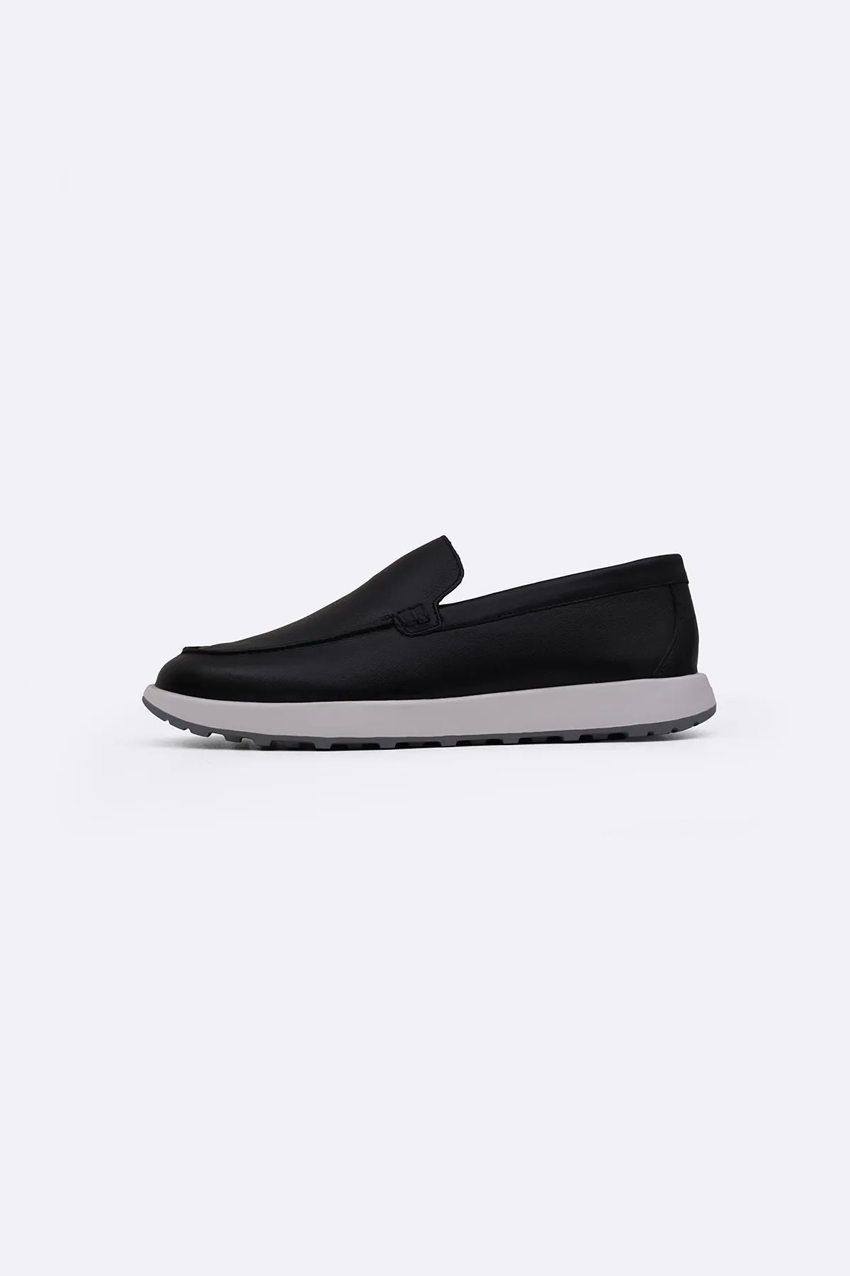 AIR LEATHER LOAFERS Woven Leather Timeless Style
