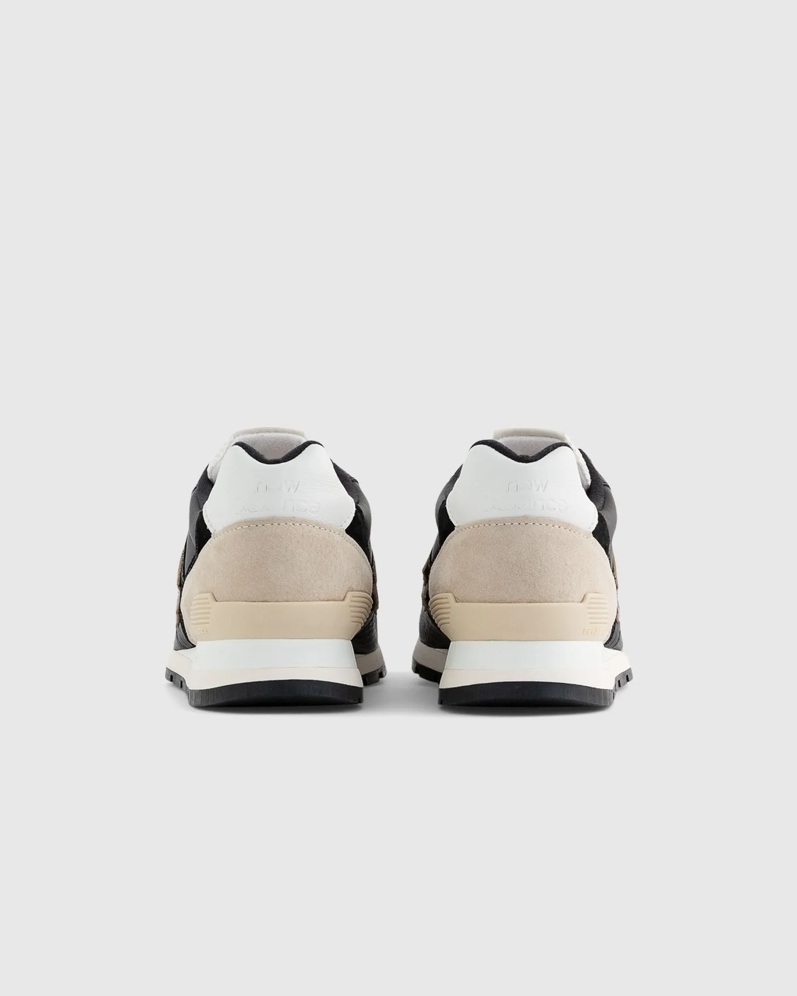 Responsive Cushion Weekend Warriors AIME LEON DORE X 996 "BLACK"