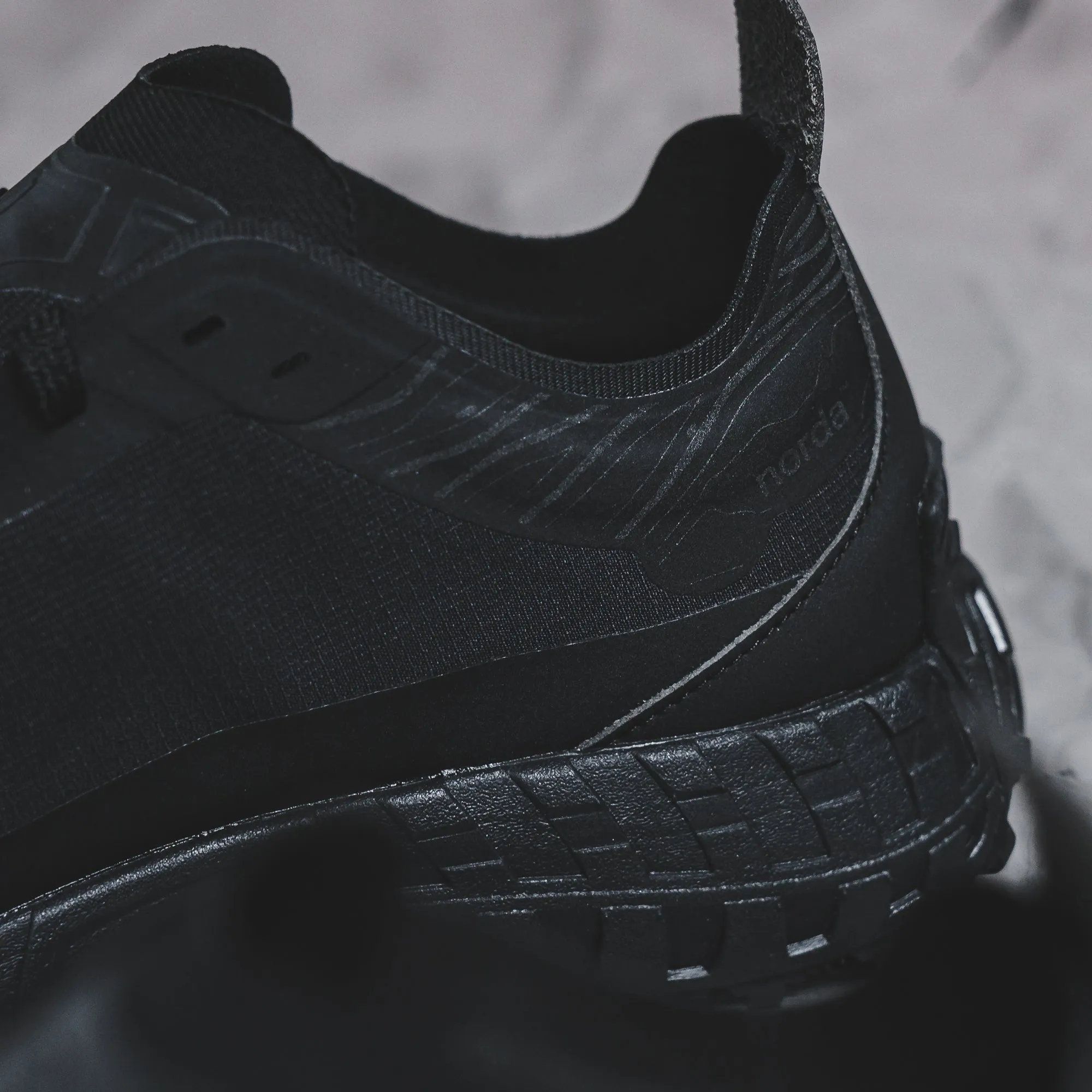 Icon Walk Norda Men 001 Stealth Black