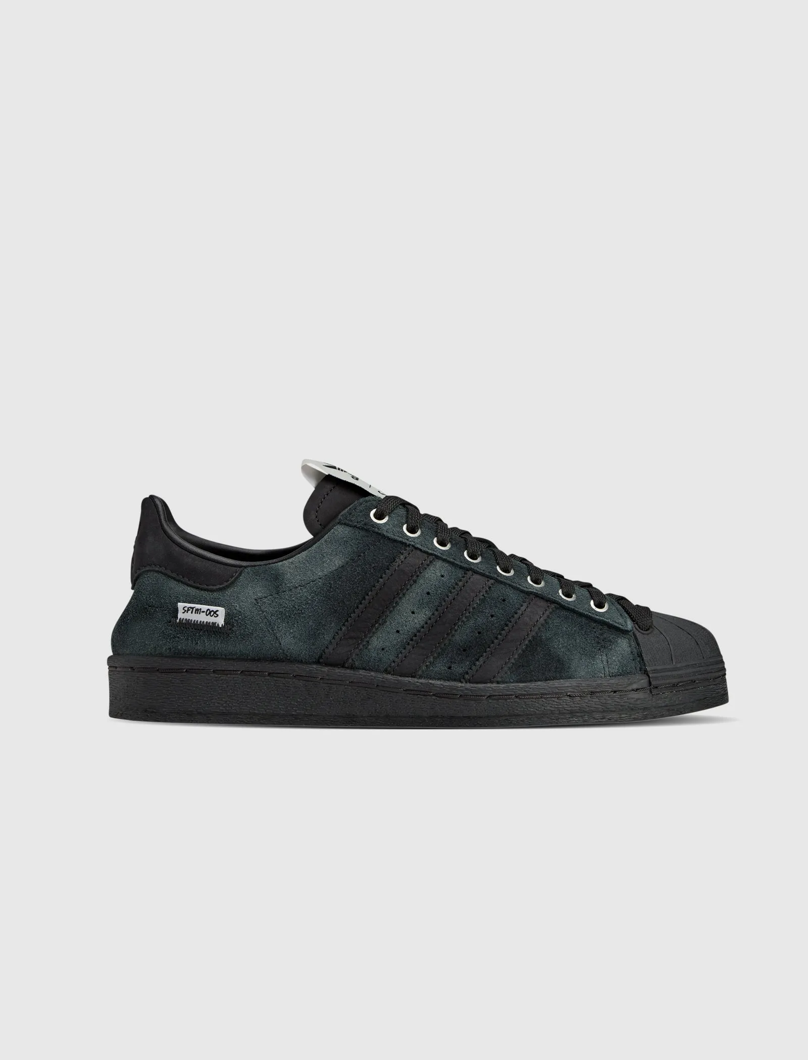 SONG FOR THE MUTE X SUPERSTAR 82 "BLACK/CREAM WHITE" Closet Core