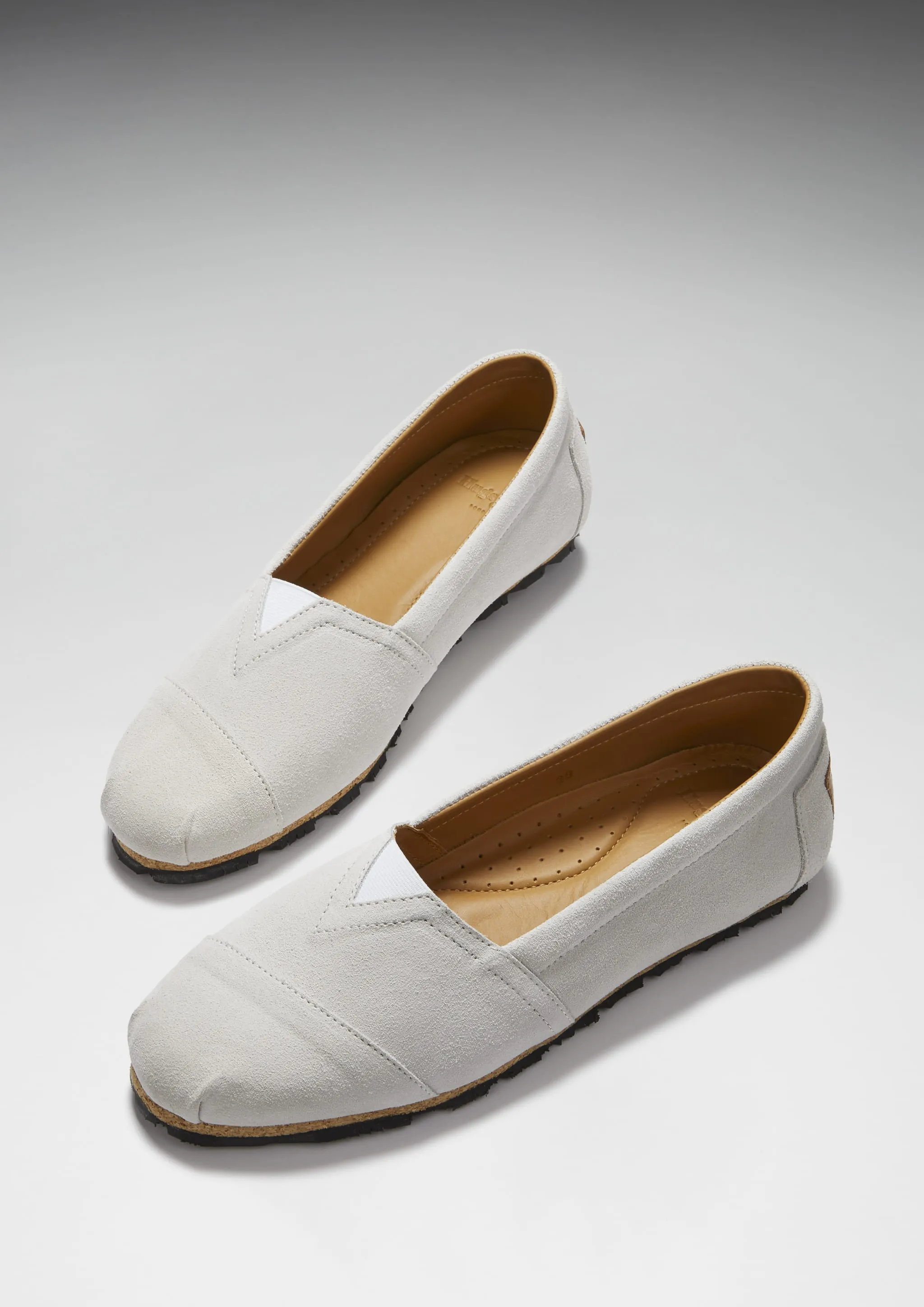 Weekend Trips Chill Look Women's Chukka Espadrilles, white suede