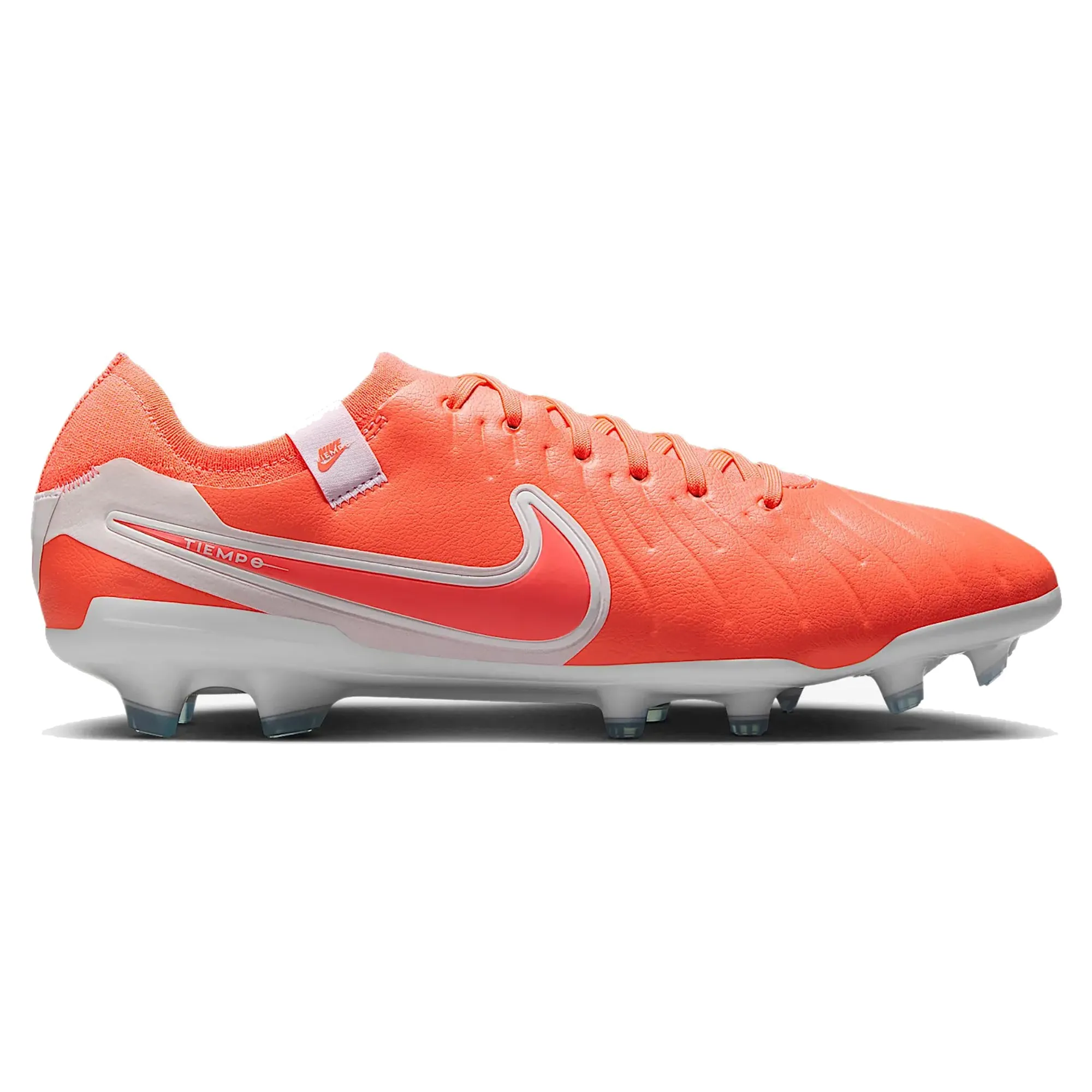 Tiempo Legend 10 Pro FG Low-Top Men's Football Boots Sharp Cut Backfield Motion