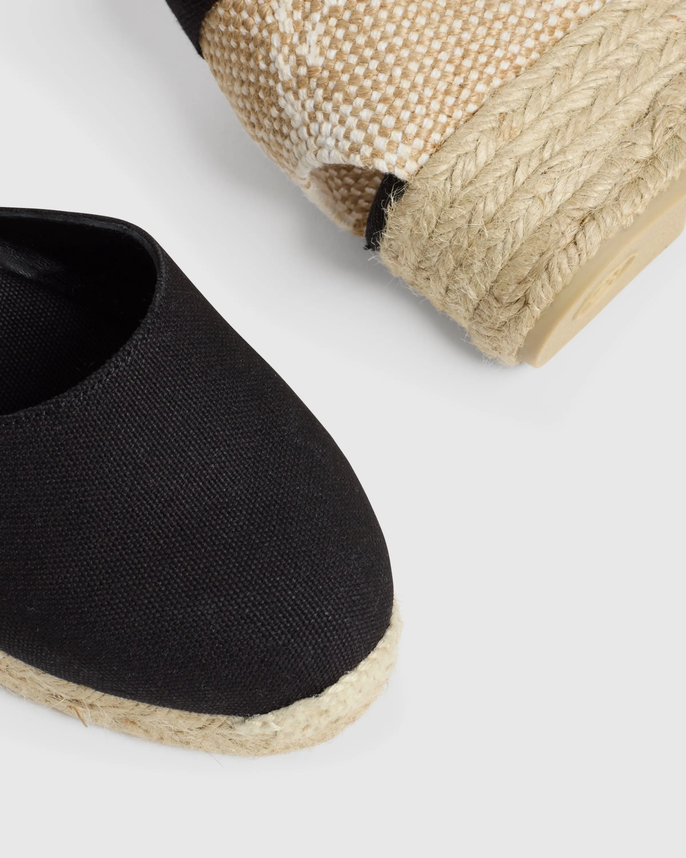 CARINA/3/001 Foam Lining Mesh
