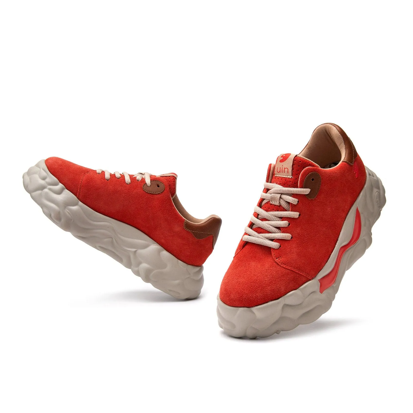 Sleek Profile Guardsman Red Sanamolls II Women