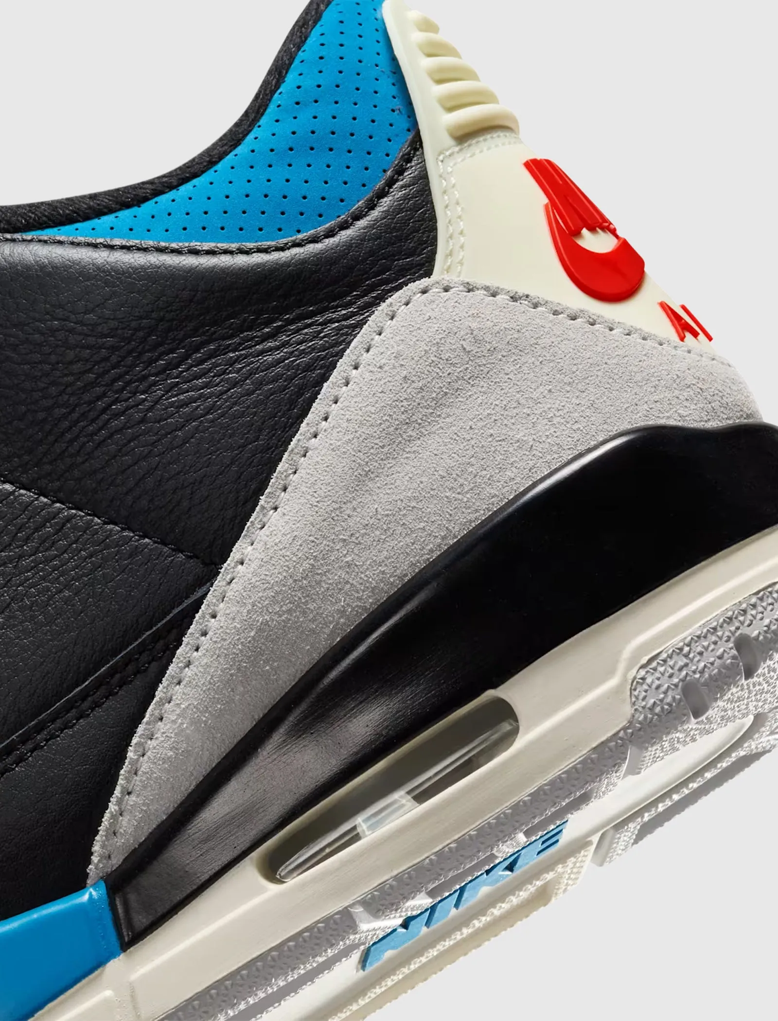 AIR JORDAN 3 RETRO "RARE AIR" Action Ready