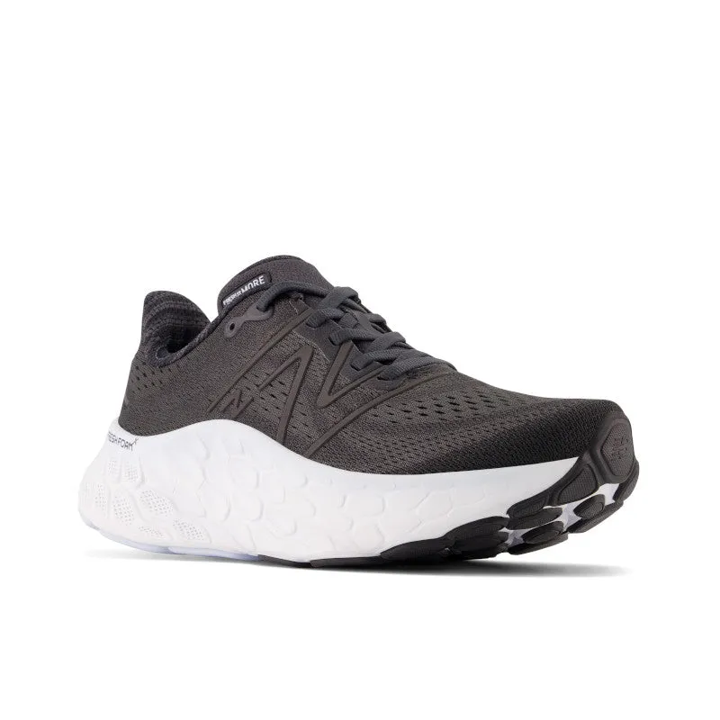 Fresh Foam X More v4 - Black with Starlight - Women's Supportive Core Active People Winter Base