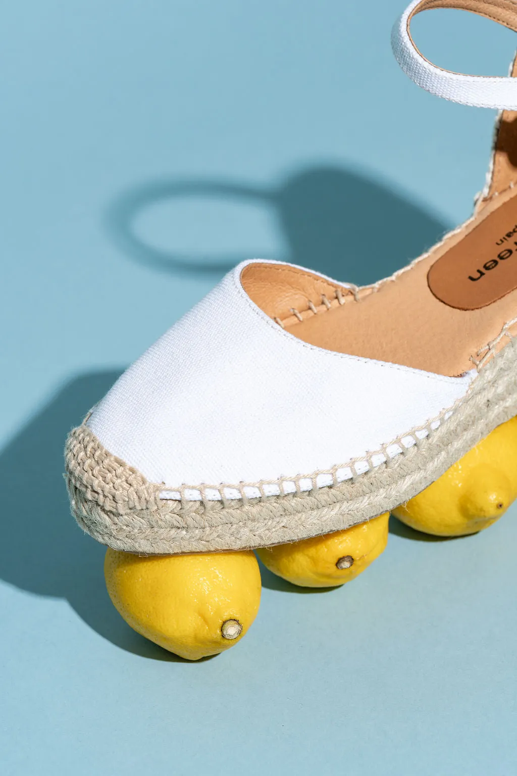 Soft   leather Natural Form Leon Closed Toe Espadrille with Buckle Strap
