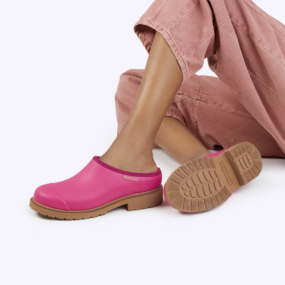Relaxed Outdoor Footwear Easy Entry Billie Clog // Fuchsia Pink