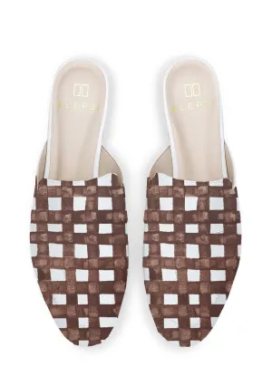 Chocolate Grid White Mule Comfort Sandal Shoes Comfort Fit Design