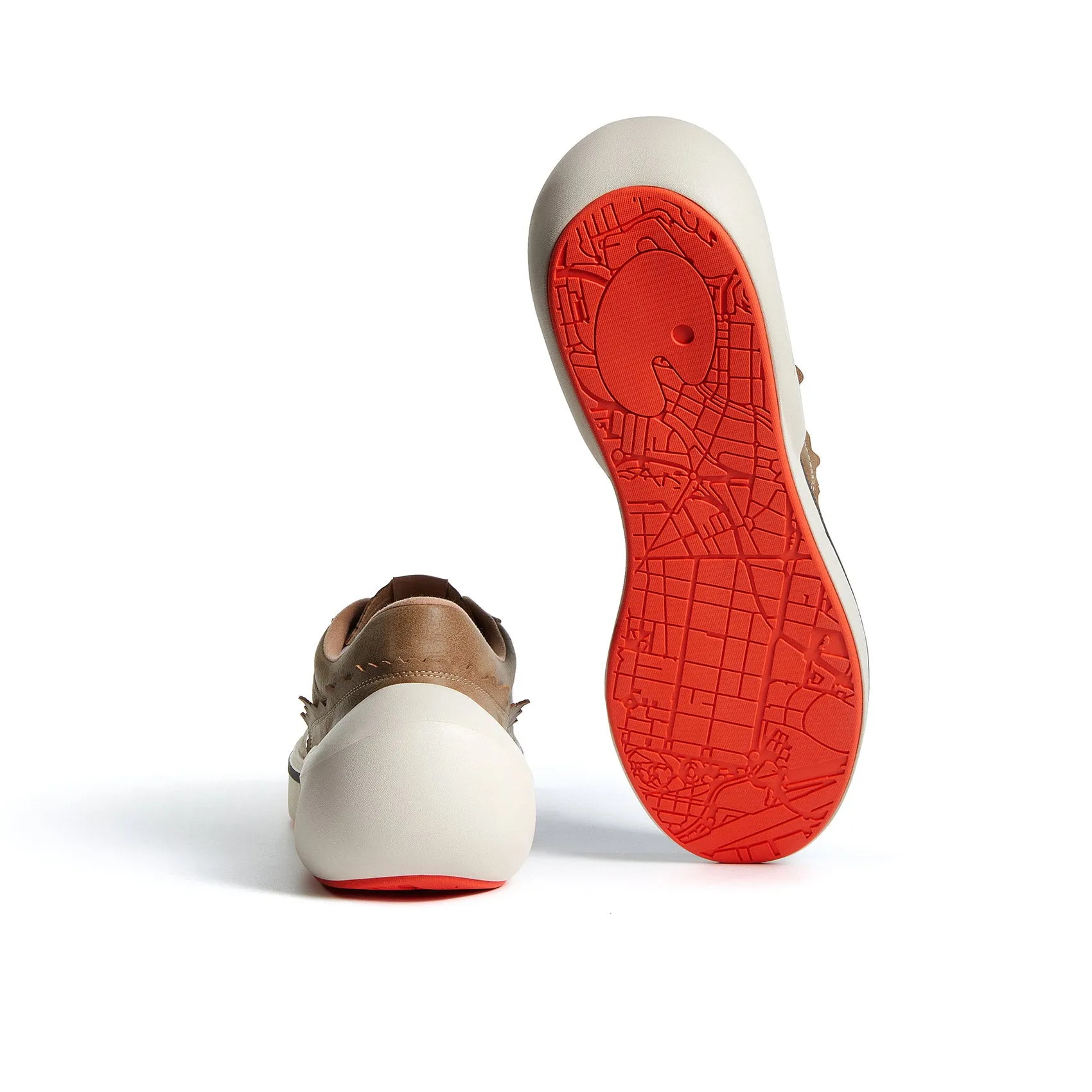 Feather Bilbao B2 Men Comfort Cushioning System festival look