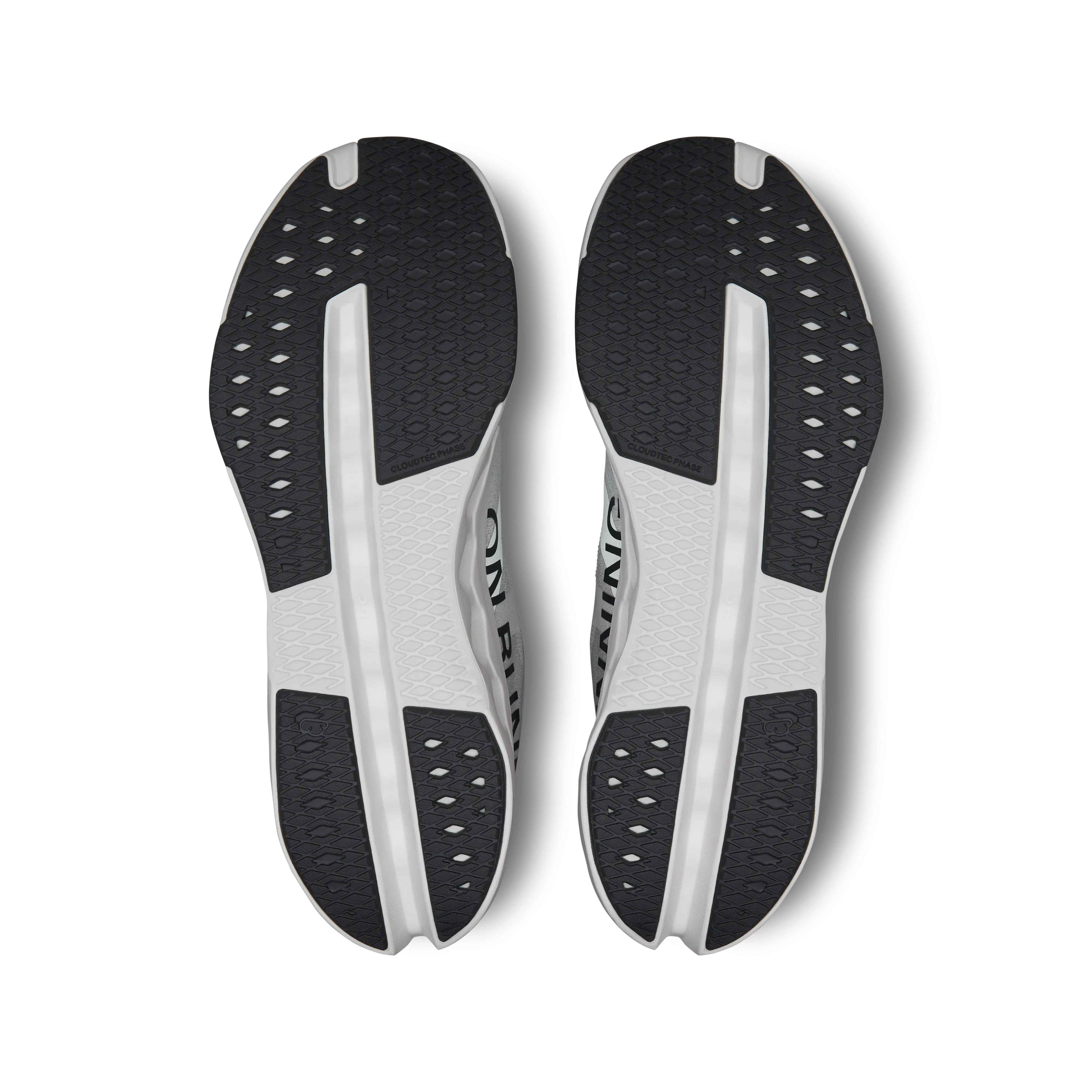 ON CLOUDSURFER NEXT MEN'S Classic