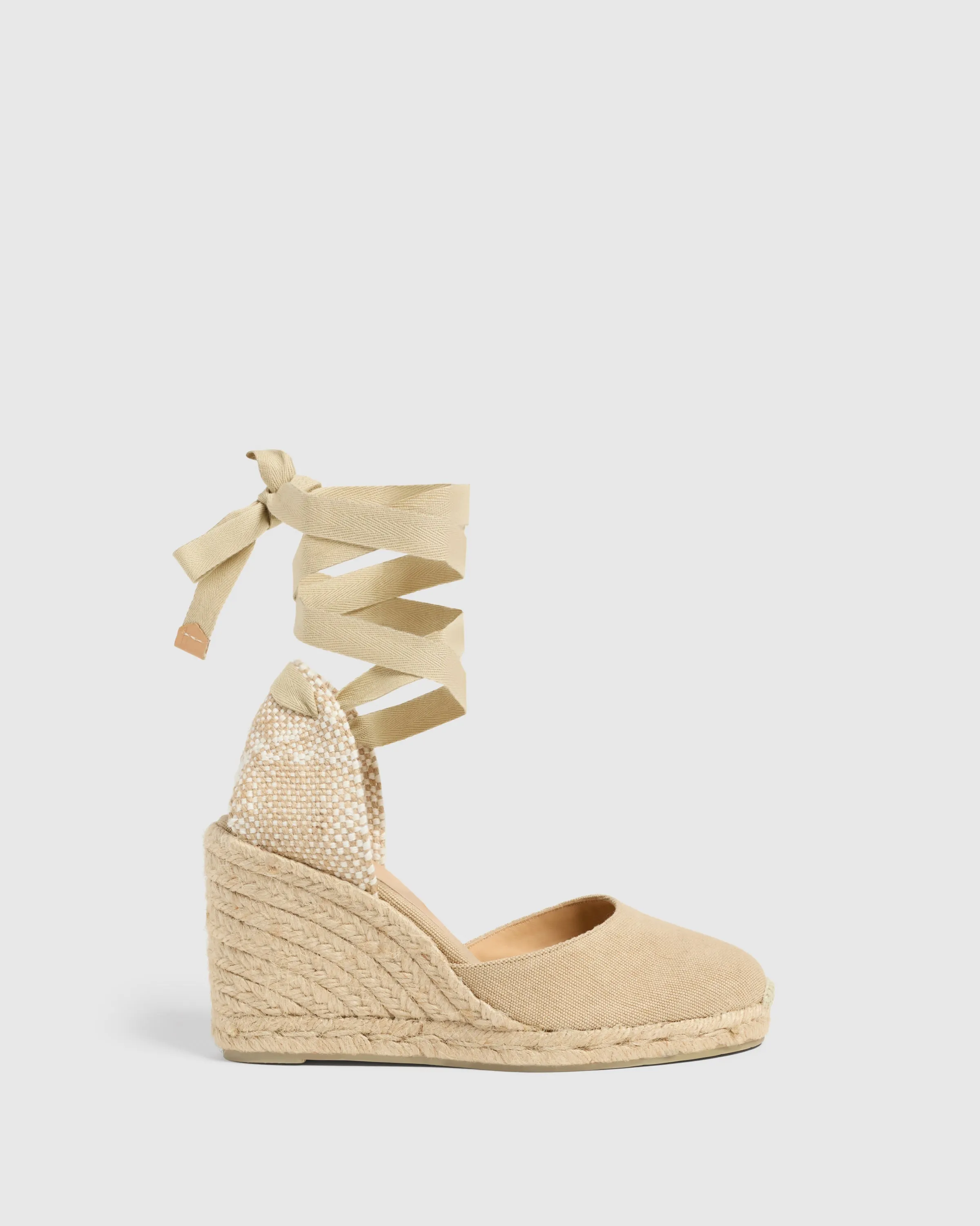 Outing Ready Neat Style CARINA/8/002