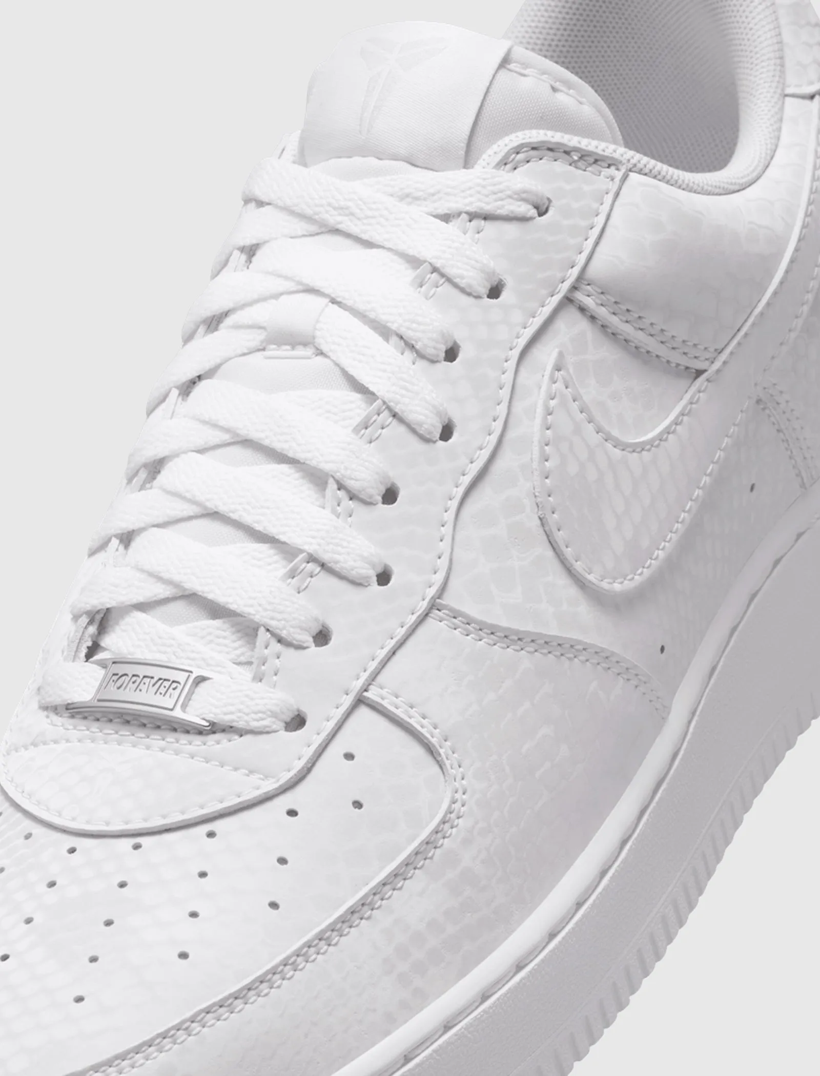 KOBE AIR FORCE 1 LOW "WHITE" Comfort Bend Padded Comfort Wellness Seekers