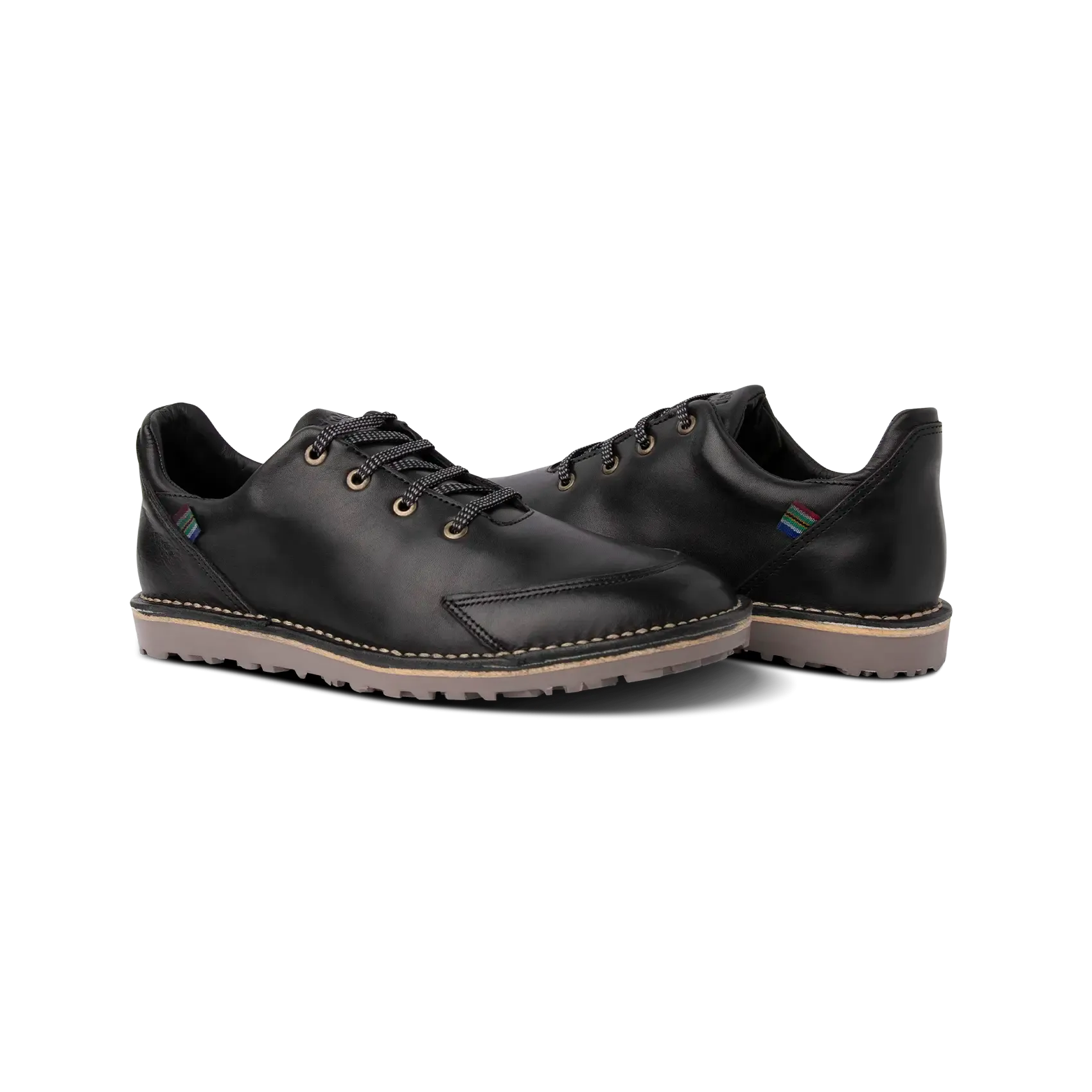Classic Walk All Skill Levels Veldskoen Birdie Golf Shoe (Black leather with Grey sole)