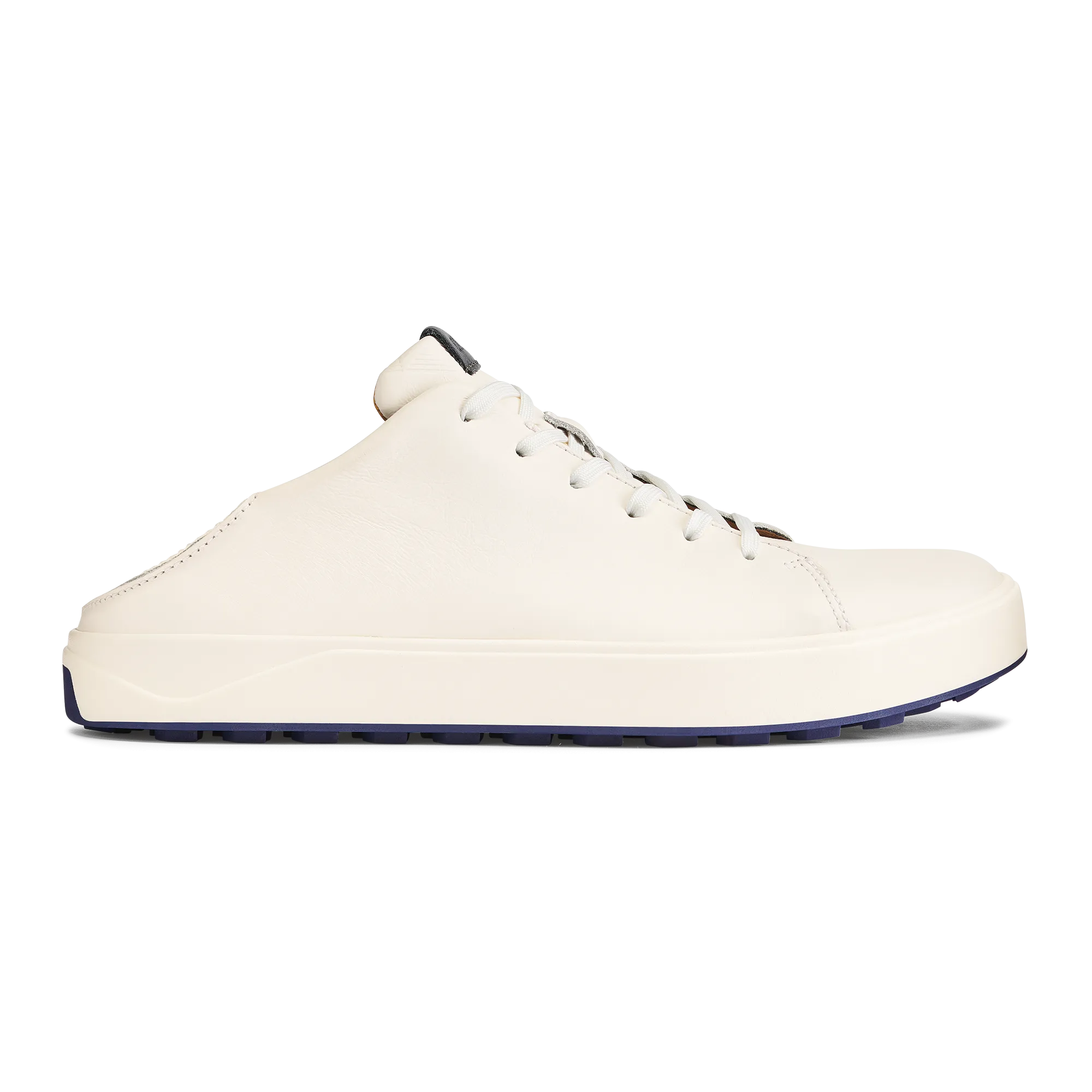 Wai??alae - White Walking Comfort