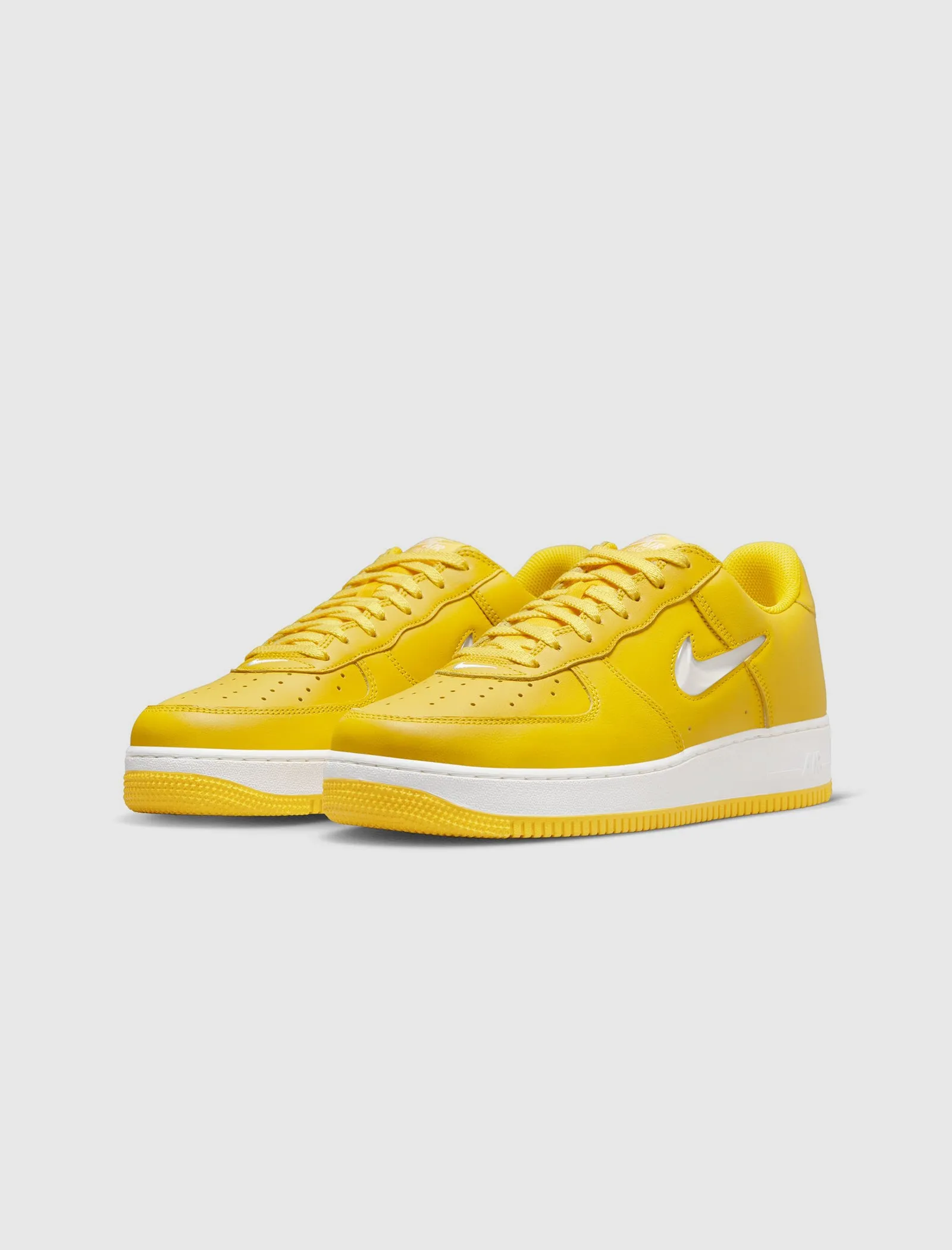 Family Time AIR FORCE 1 LOW RETRO "YELLOW JEWEL"