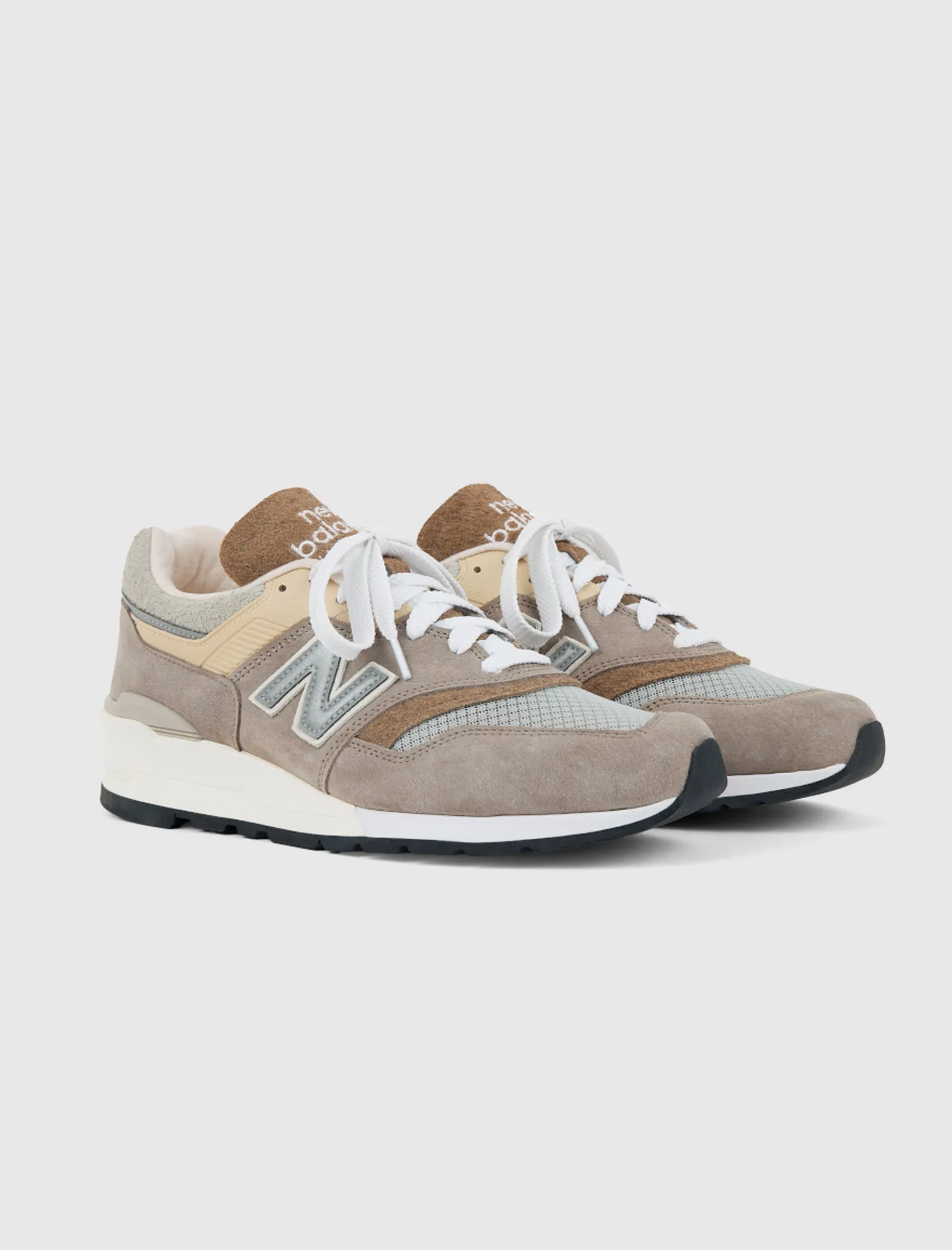 MADE IN USA 997 "LIGHT MUSHROOM" Strong Stitching