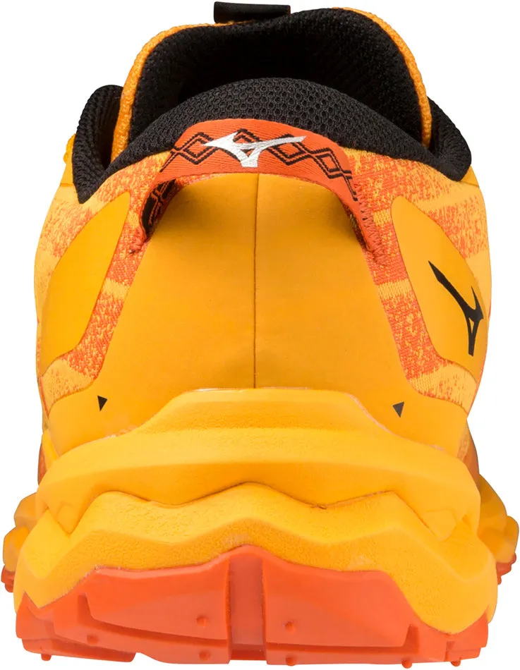 Mizuno Wave Daichi GORE-TEX Mens Trail Running Shoes - Orange Feather Light Long Distance