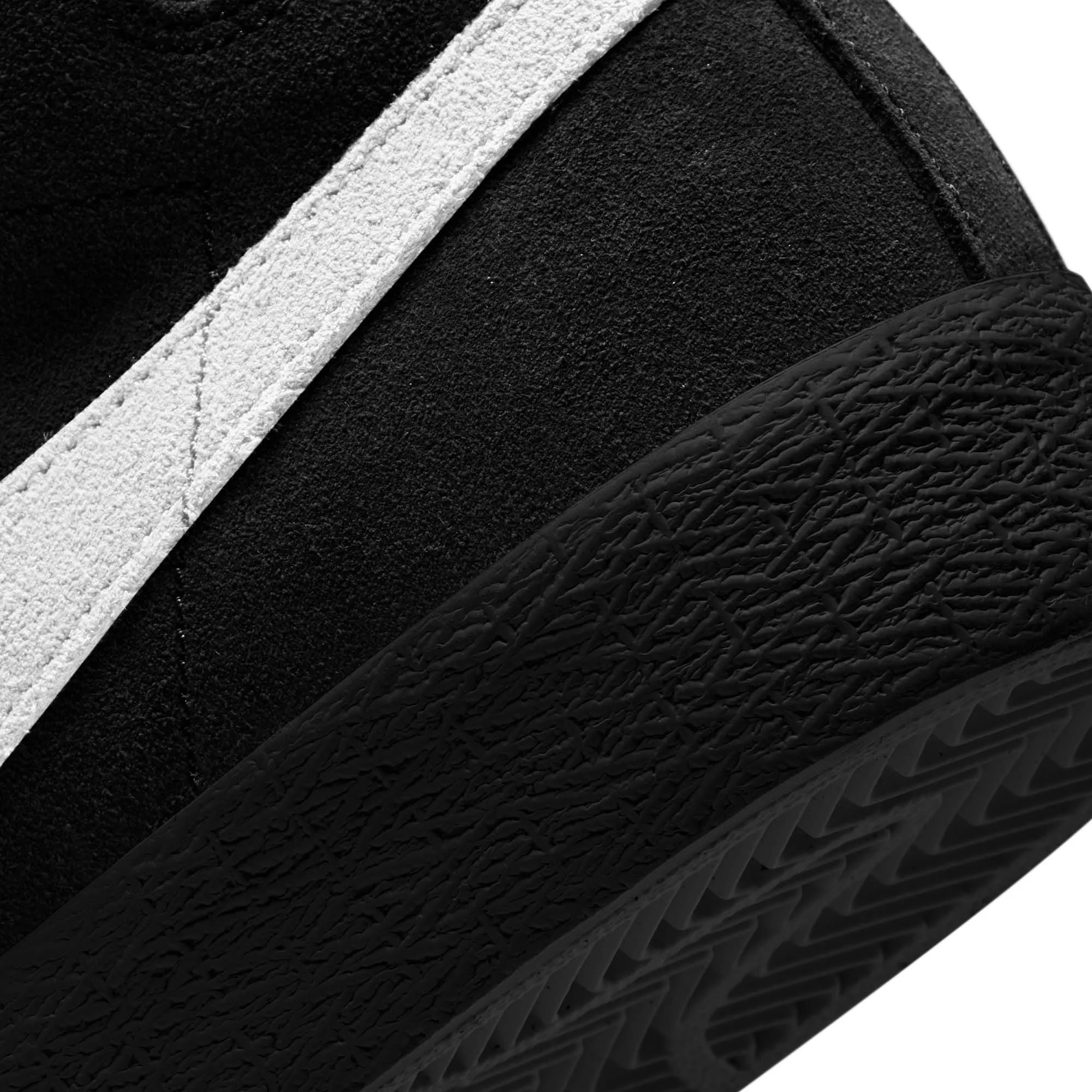 Soft Grip Nike SB Mens Blazer Mid Shoes