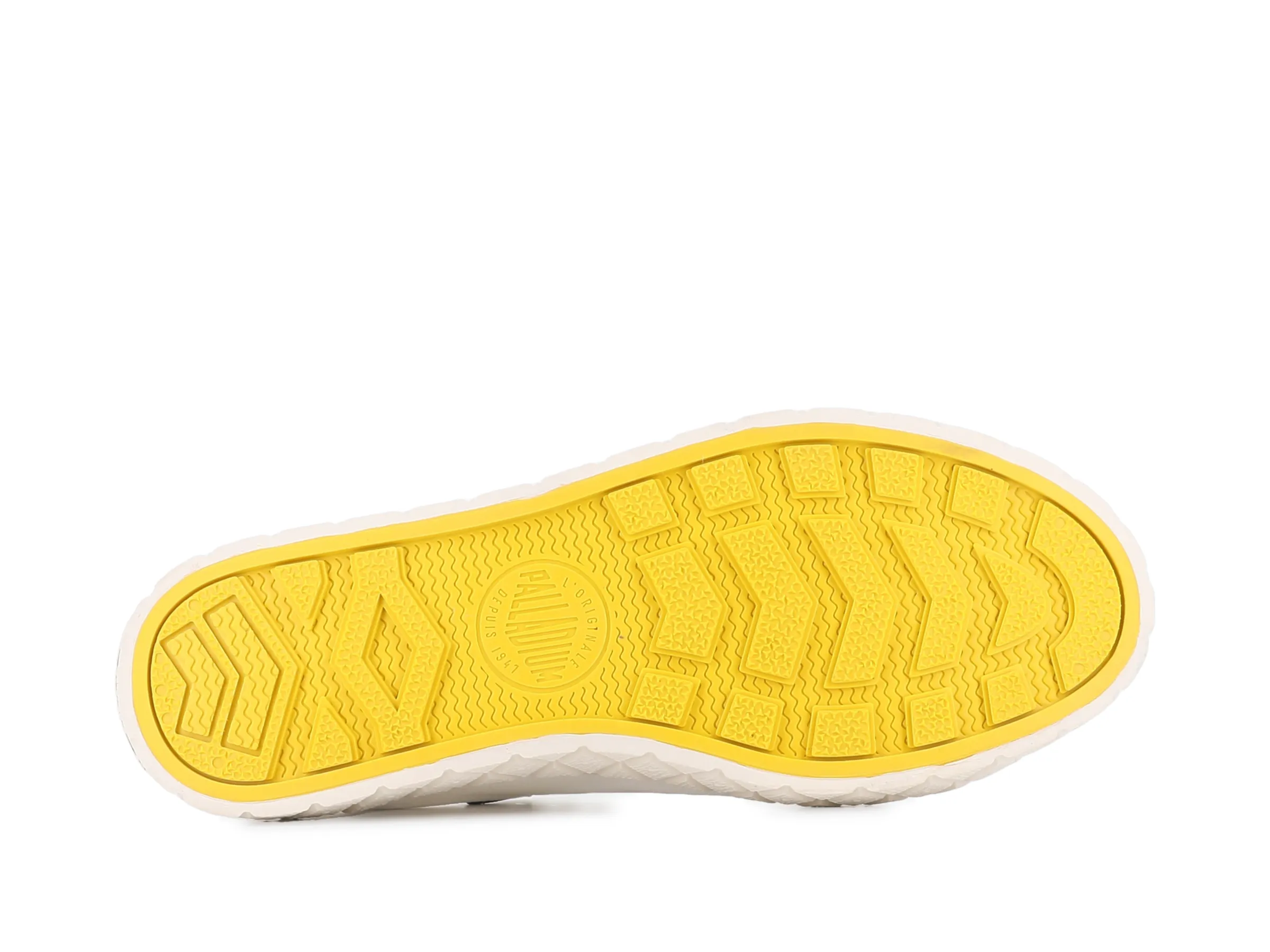 74447-116-M | PALLA ACE CVS ORG | STAR WHITE City Run Casual