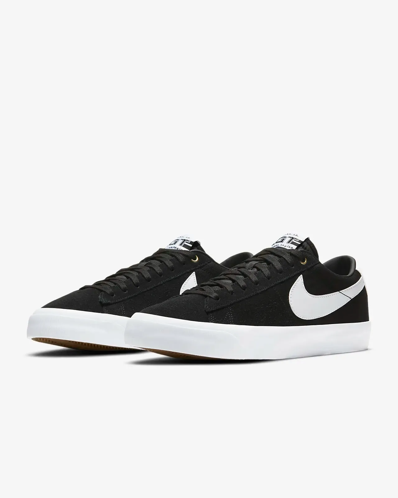 Force Control Comfort Lacing SB Zoom Blazer Low Pro GT Shoes - Black/White-White