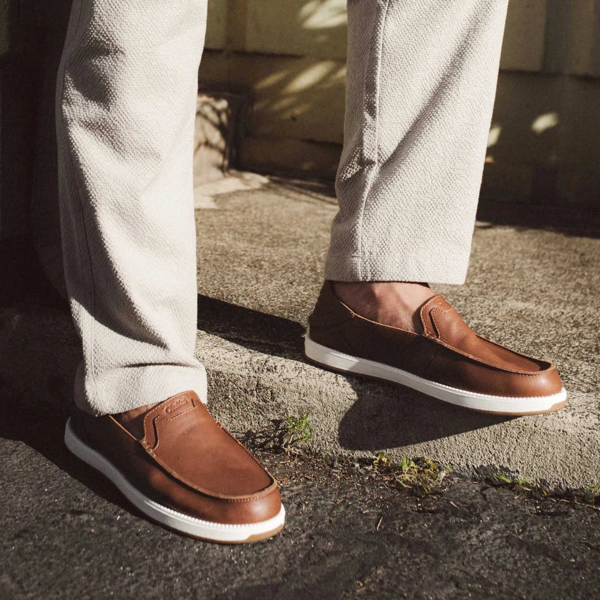 K??kaha Nia - Fox Closure Easy Slip On