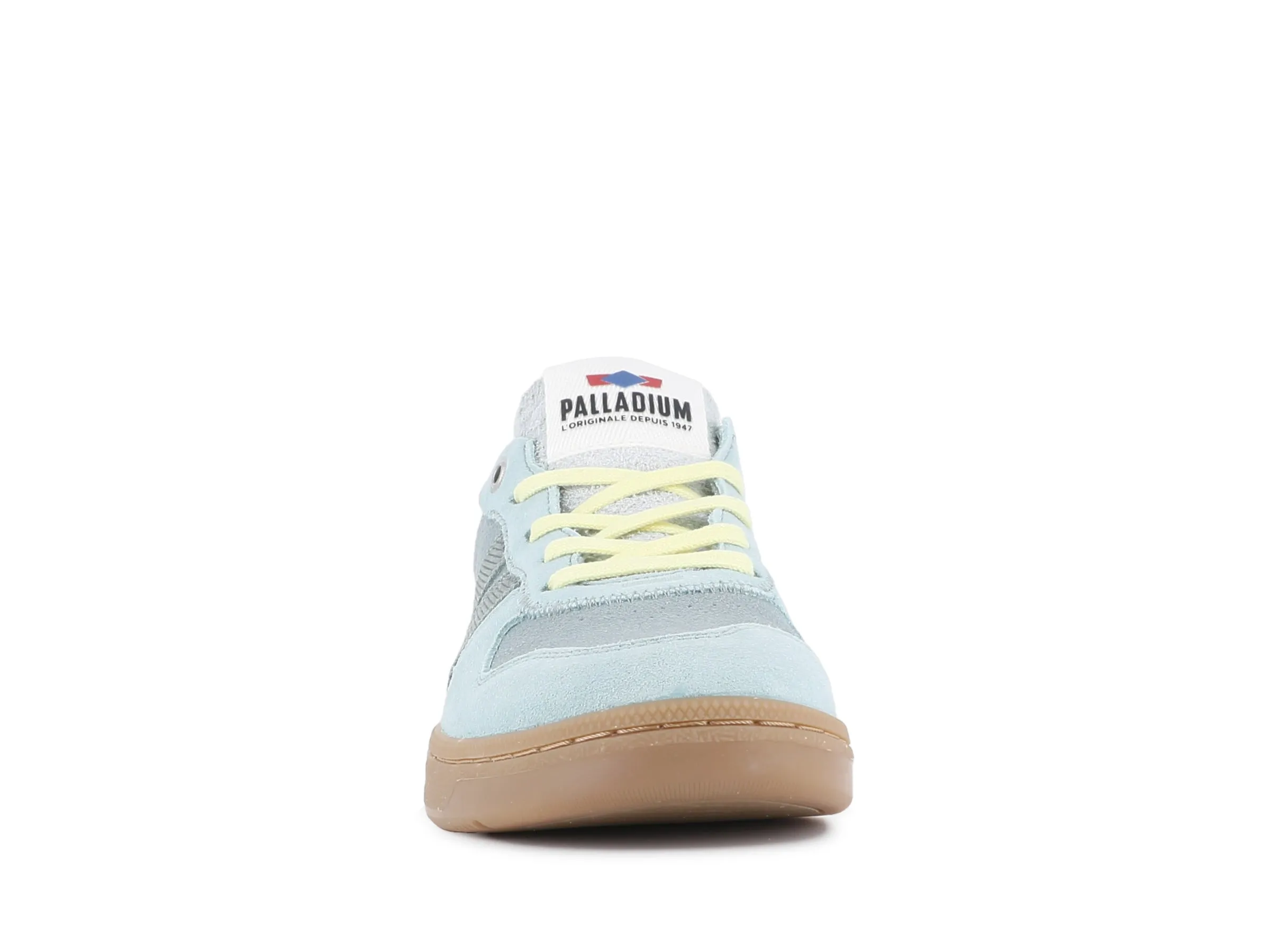 photo shoot 79505-412-M | PALLACUP FLAME SUEDE | MIST GRAY